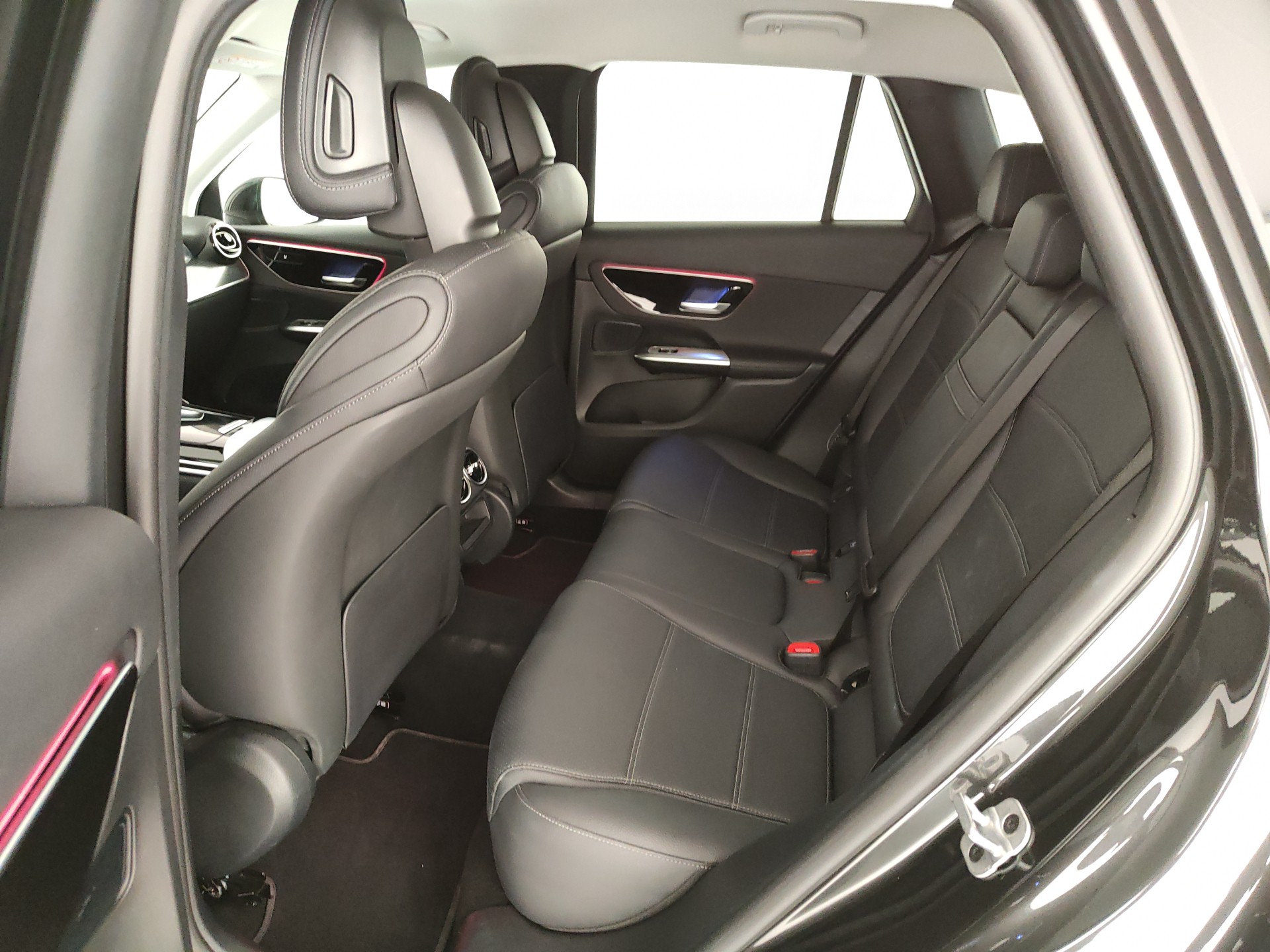 Mercedes-Benz GLC 200d ADVANCED 4MATIC AUTO