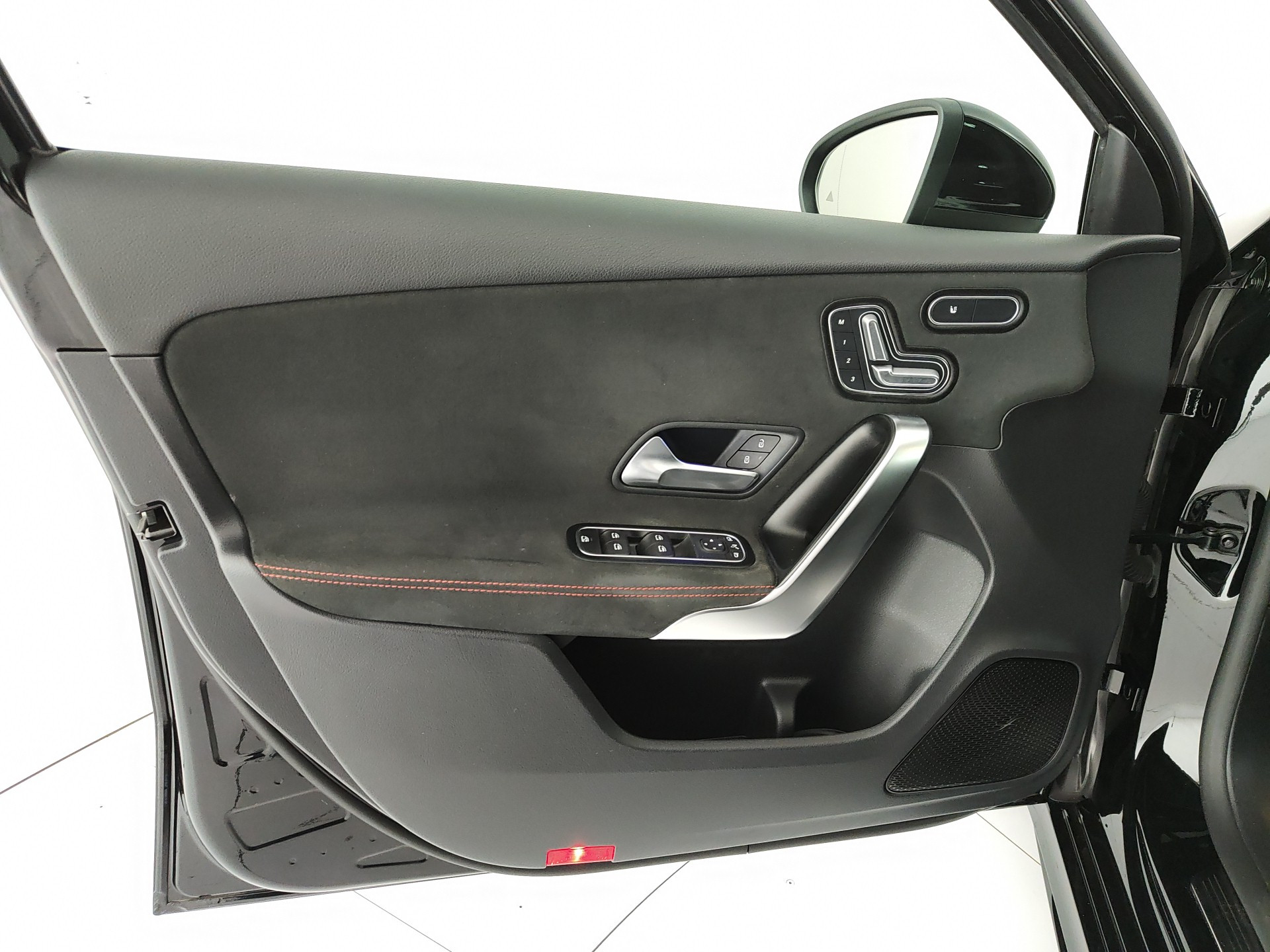MERCEDES CLASSE A 180 d AMG Line Premium auto
