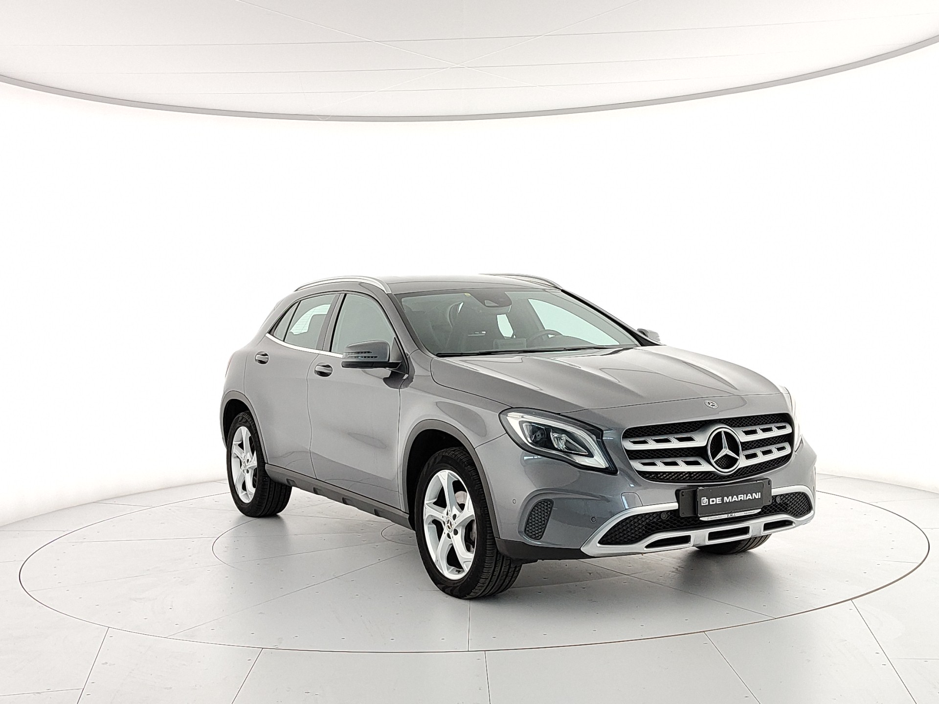 MERCEDES-BENZ GLA 200d SPORT Auto 136cv