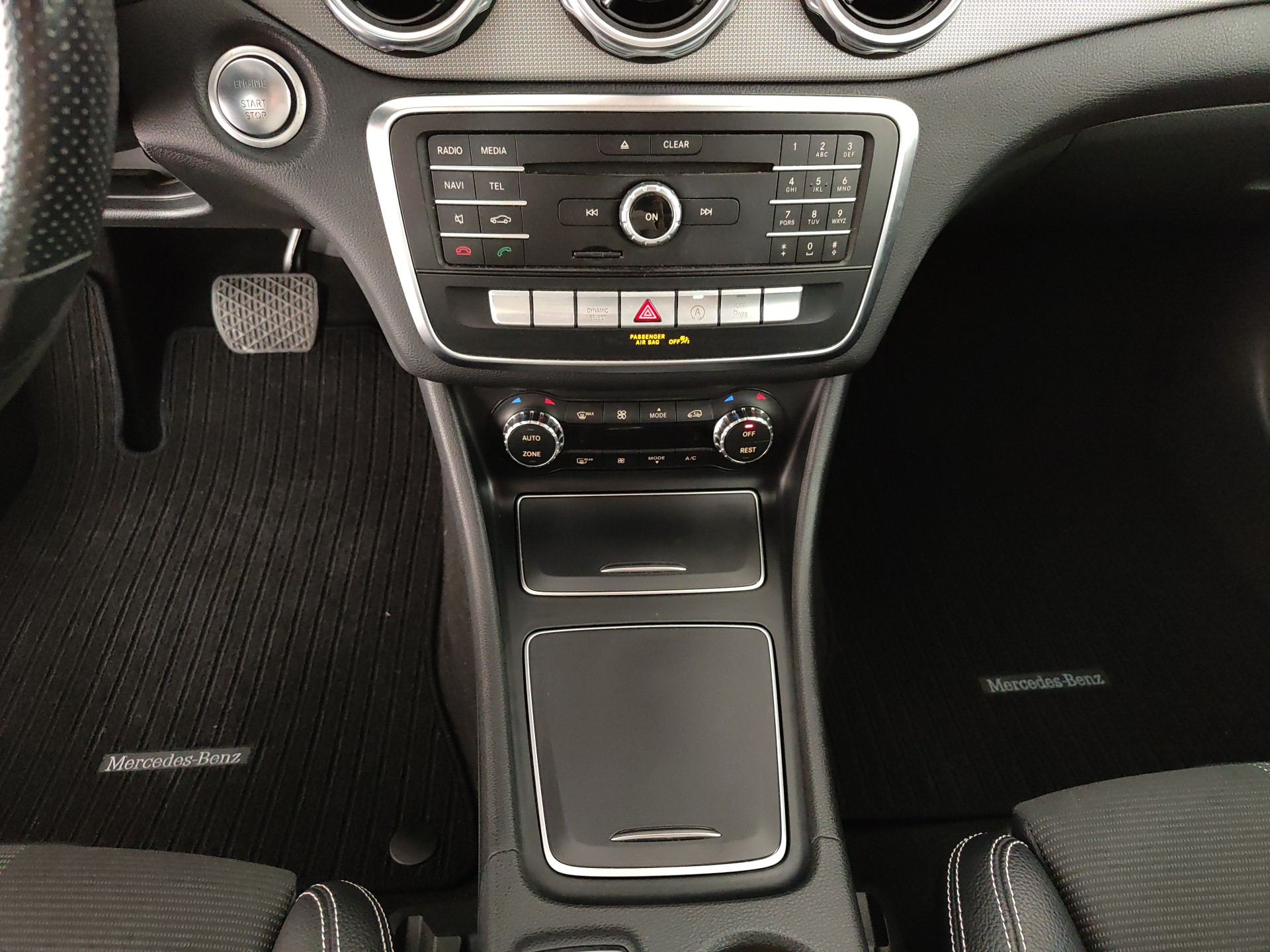 MERCEDES-BENZ GLA 200d SPORT Auto 136cv
