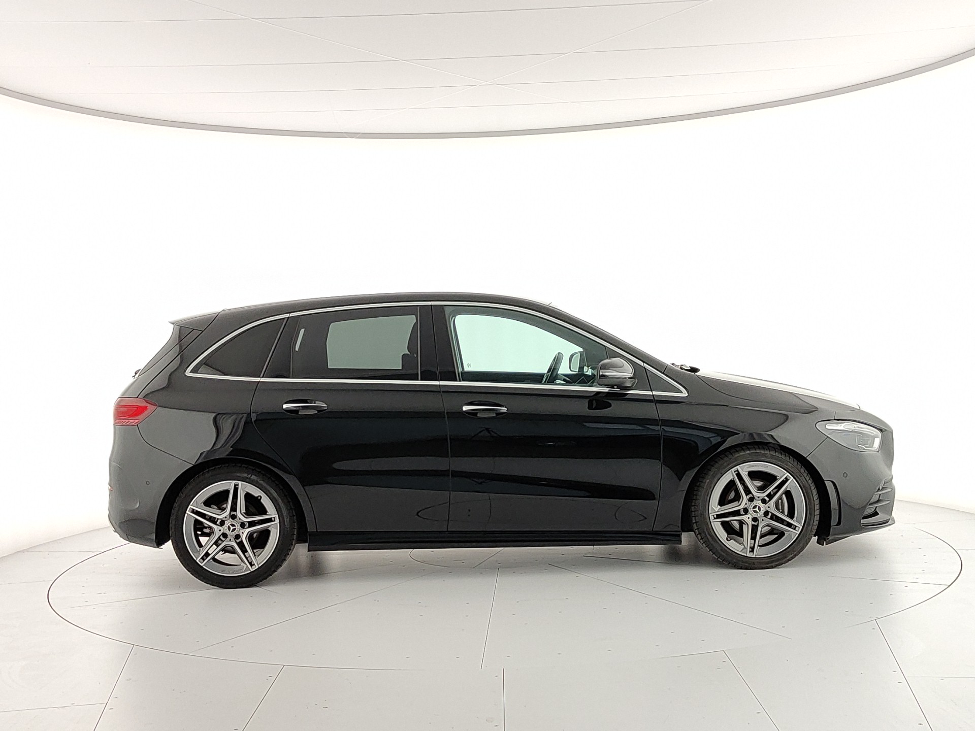 MERCEDES BENZ CLASSE B 180d AMG Line Advanced Plus Auto