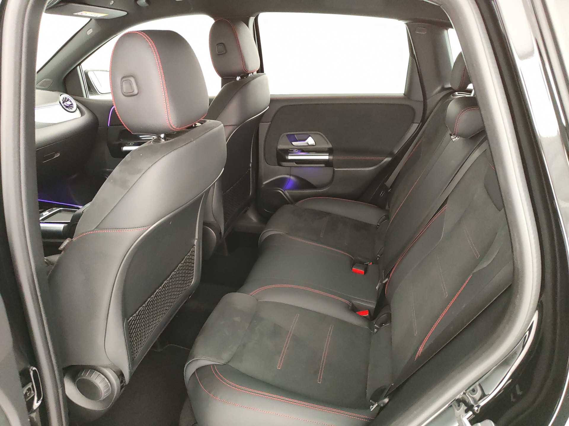 MERCEDES BENZ CLASSE B 180d AMG Line Advanced Plus Auto