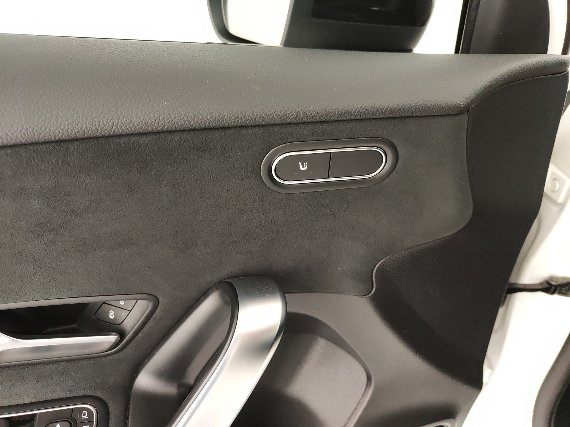 MERCEDES CLASSE A 180 d AMG Line Advanced auto