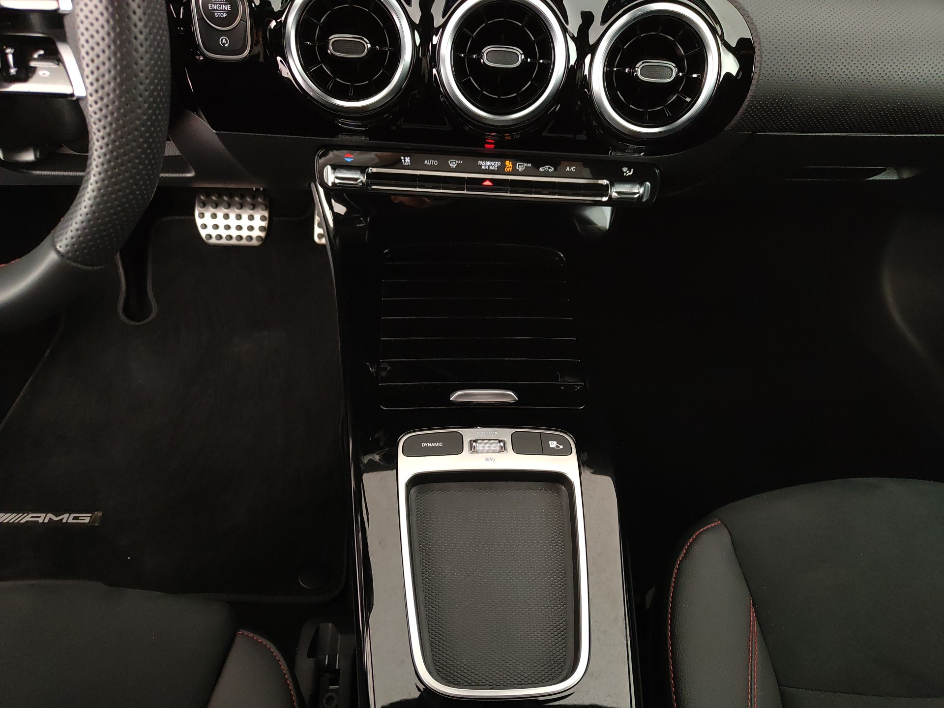 MERCEDES CLASSE A 180 d AMG Line Advanced auto