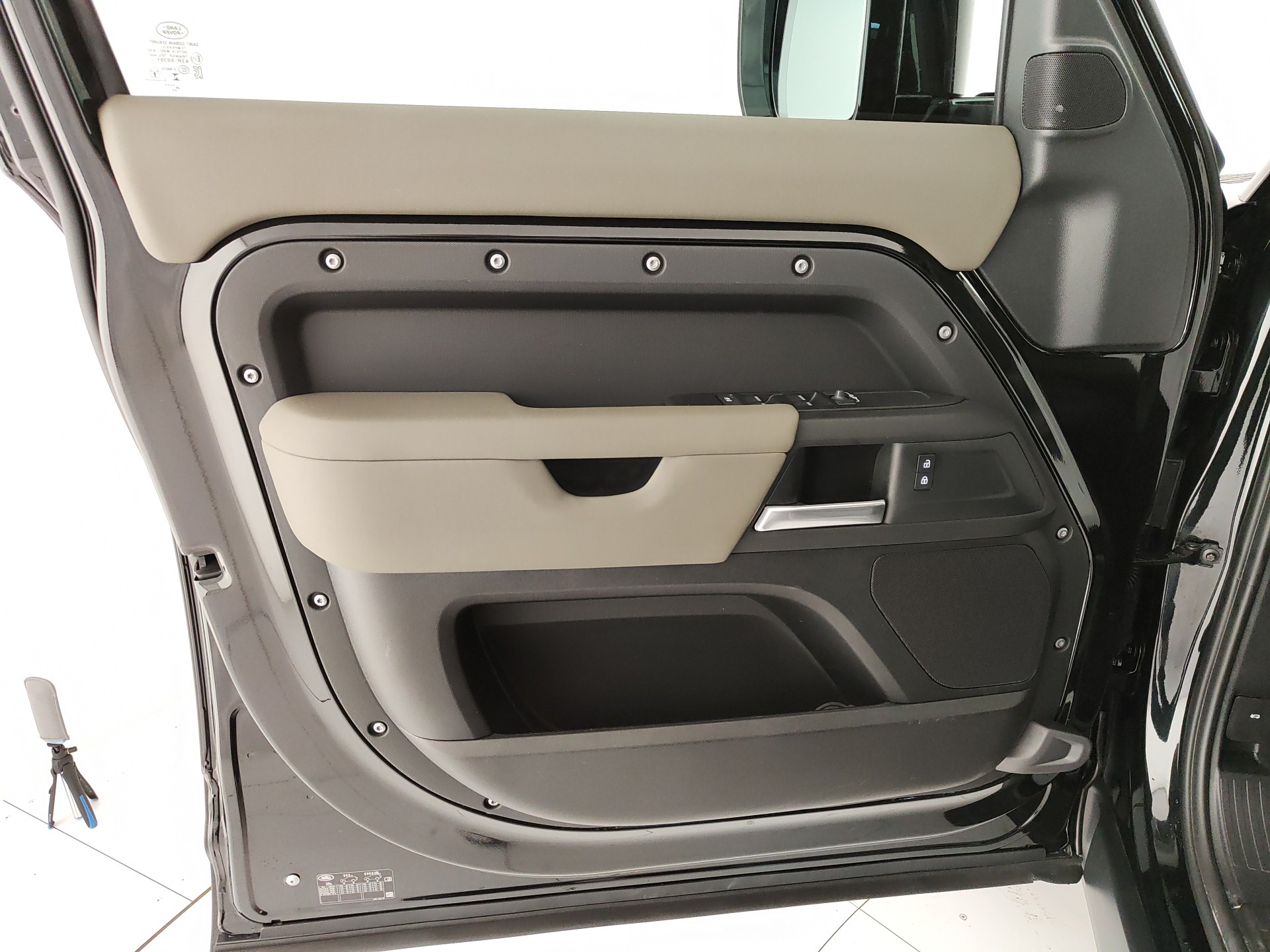 LAND ROVER DEFENDER 110 3.0D I6 200CV AWD S AUTO