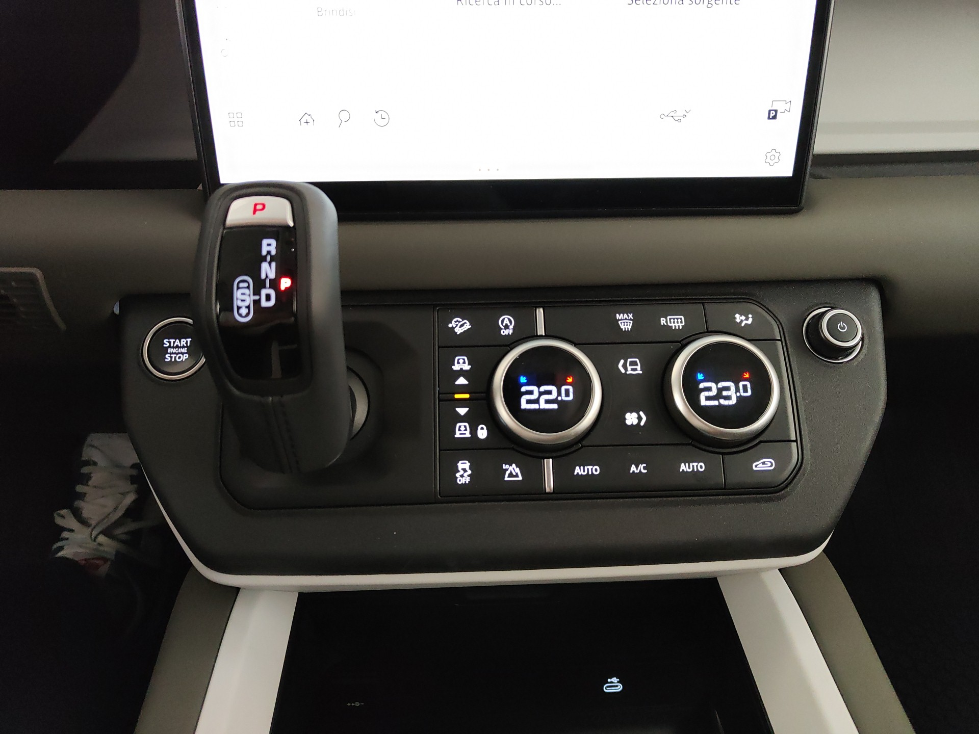 LAND ROVER DEFENDER 110 3.0D I6 200CV AWD S AUTO