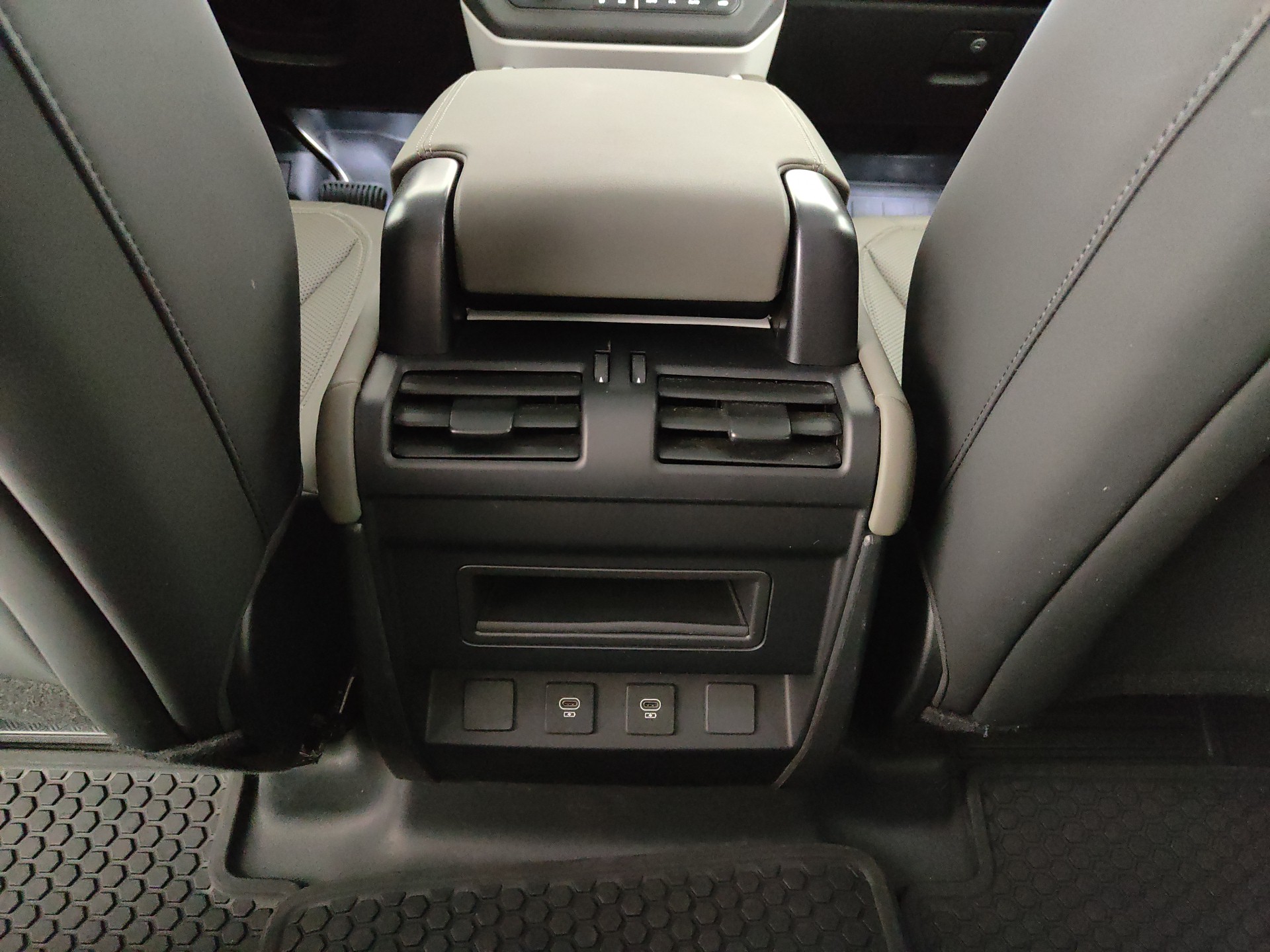 LAND ROVER DEFENDER 110 3.0D I6 200CV AWD S AUTO