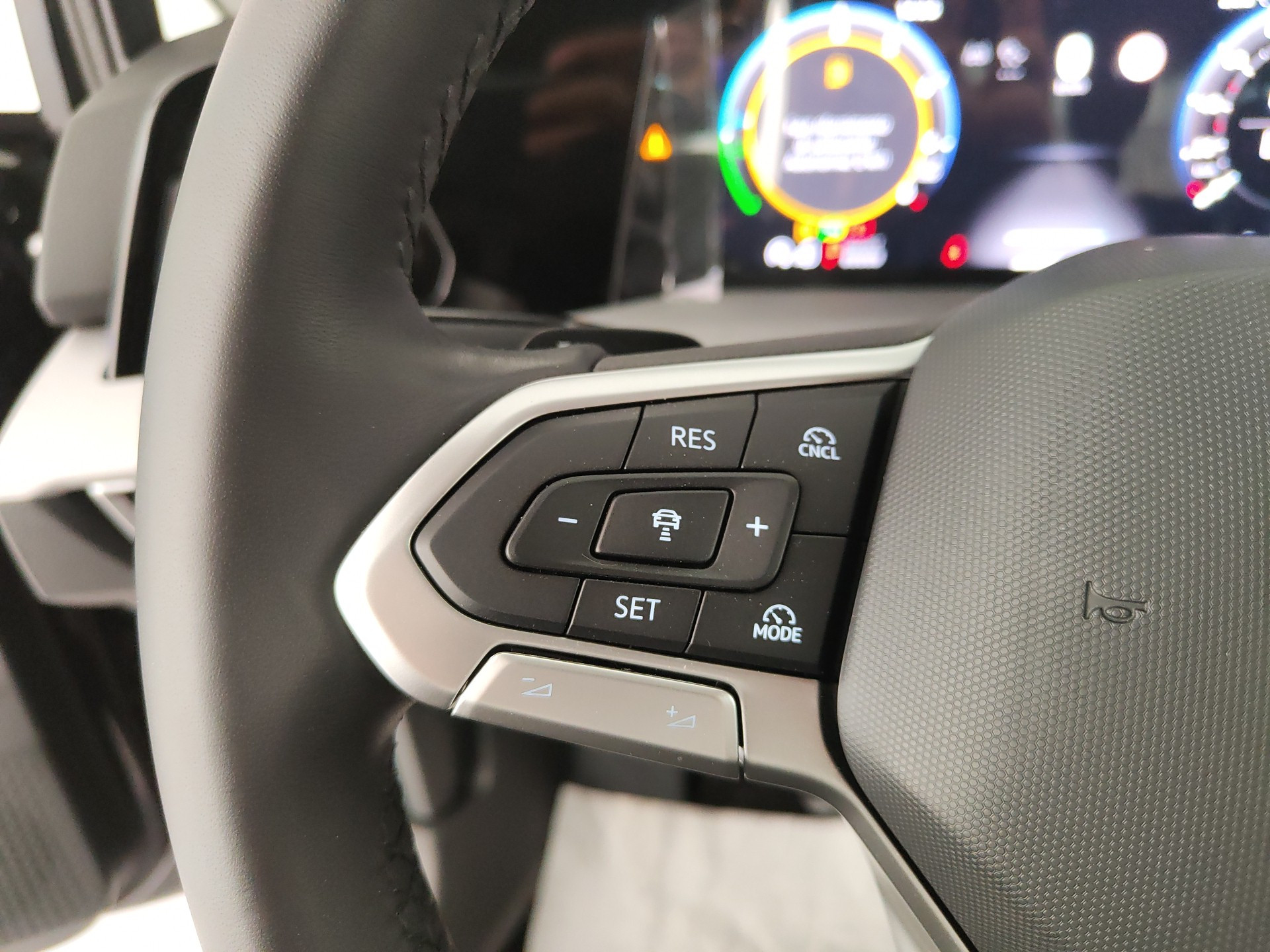 VOLKSWAGEN GOLF 1.5 eHybrid 204CV Edition Plus DSG