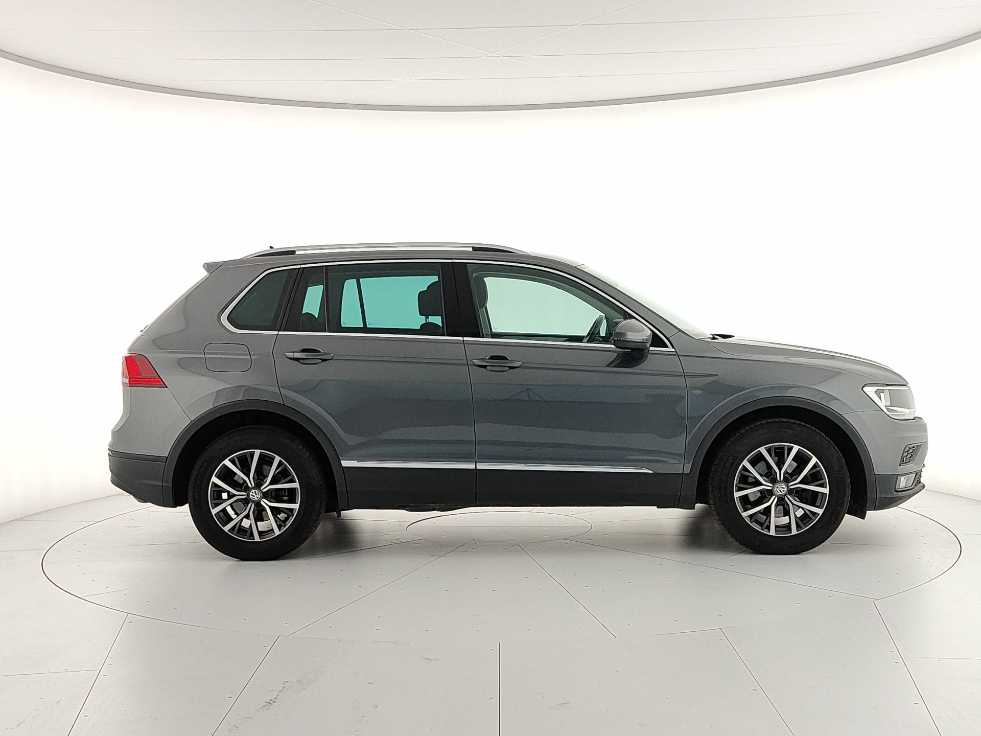VOLKSWAGEN TIGUAN BUSINESS 2.0 TDI 150CV DSG