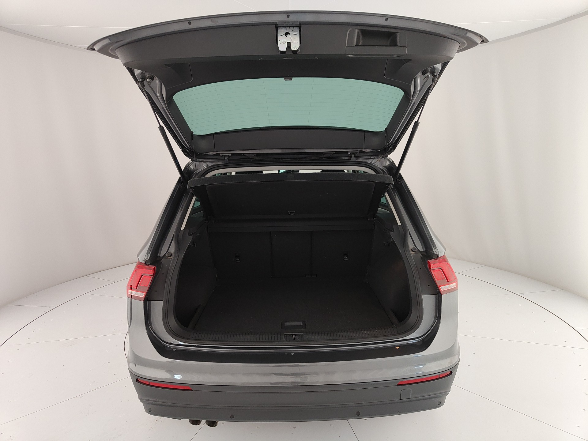 VOLKSWAGEN TIGUAN BUSINESS 2.0 TDI 150CV DSG
