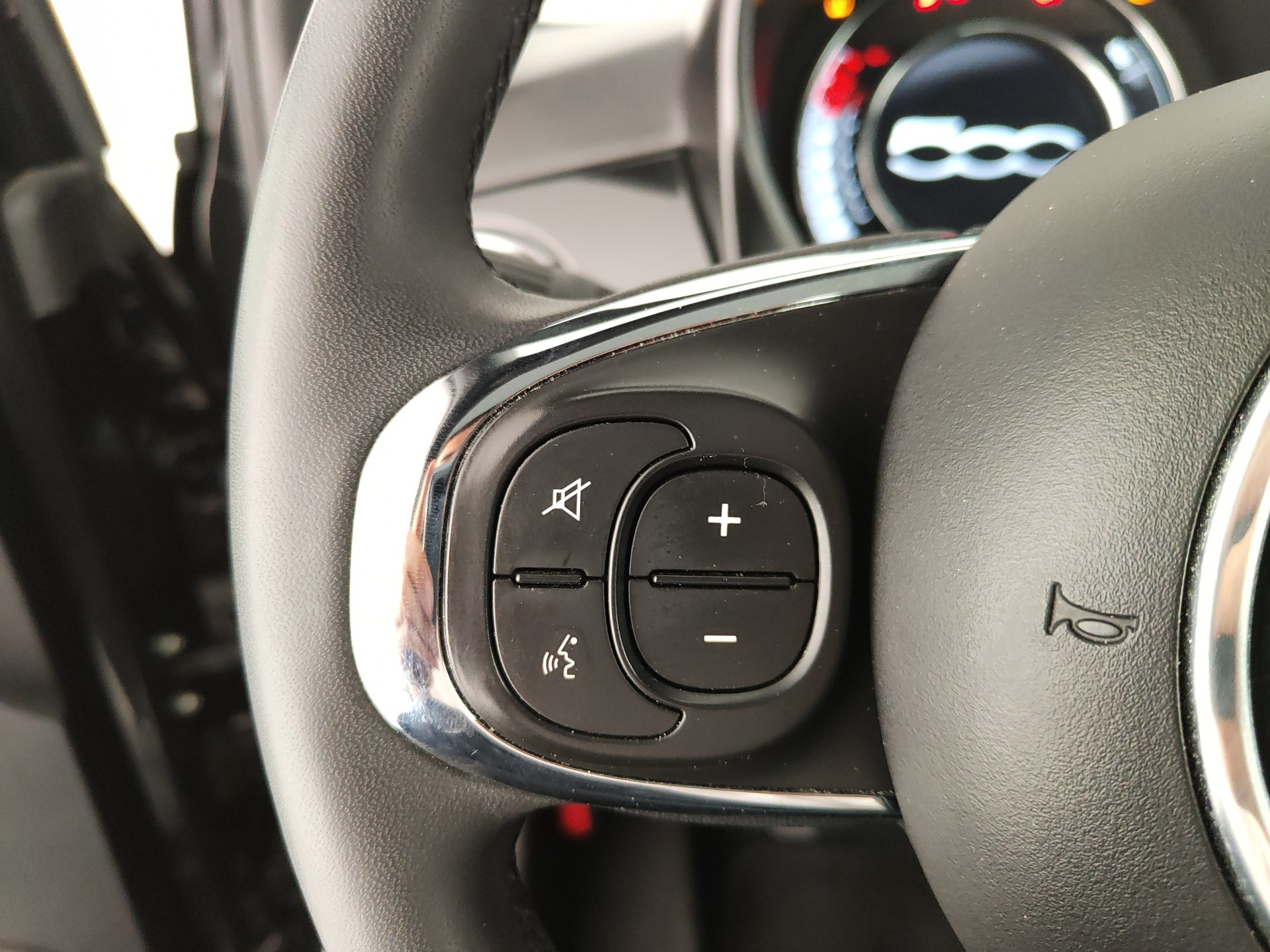 FIAT 500 1.0 Hybrid 70cv