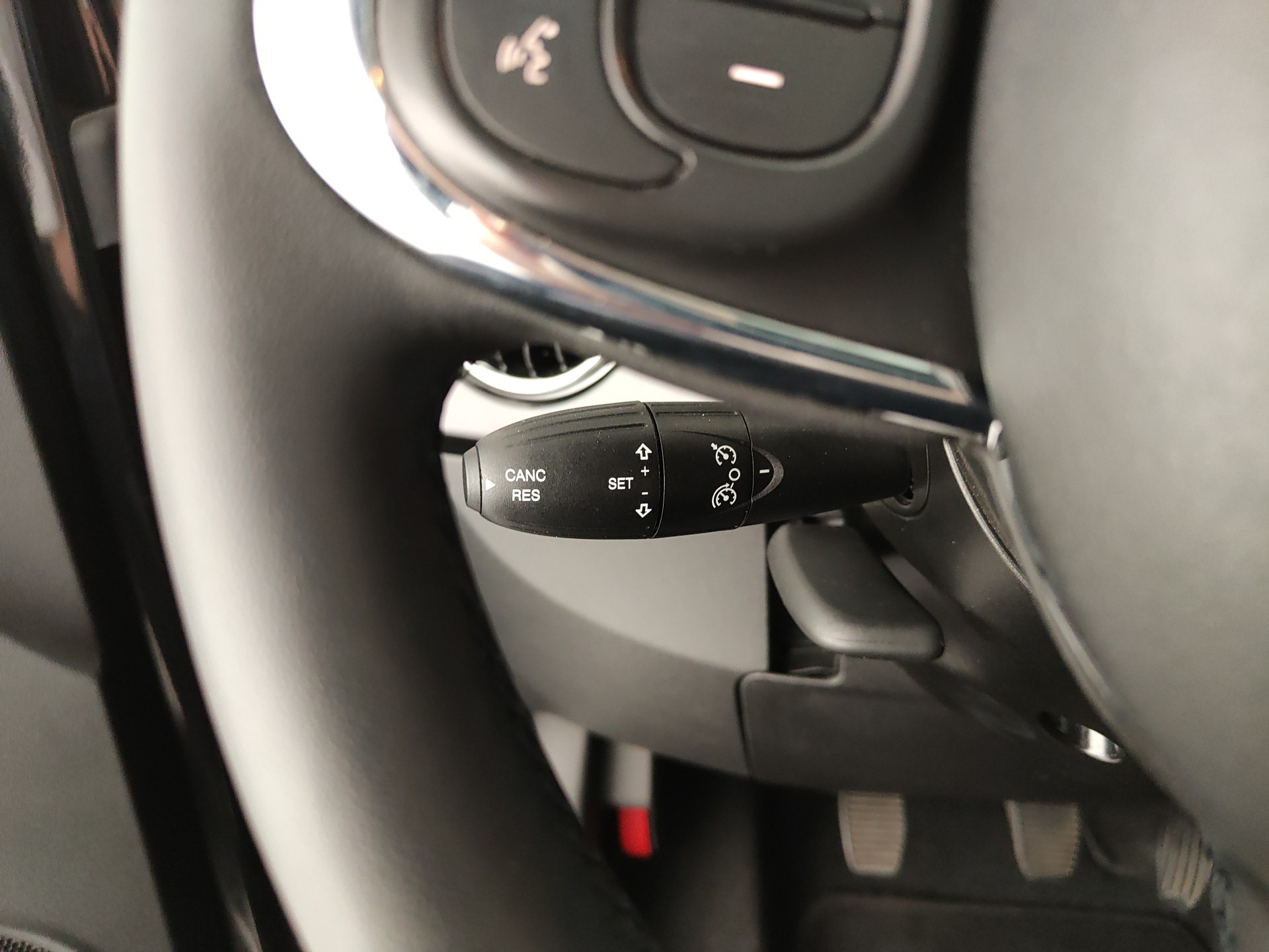 FIAT 500 1.0 Hybrid 70cv