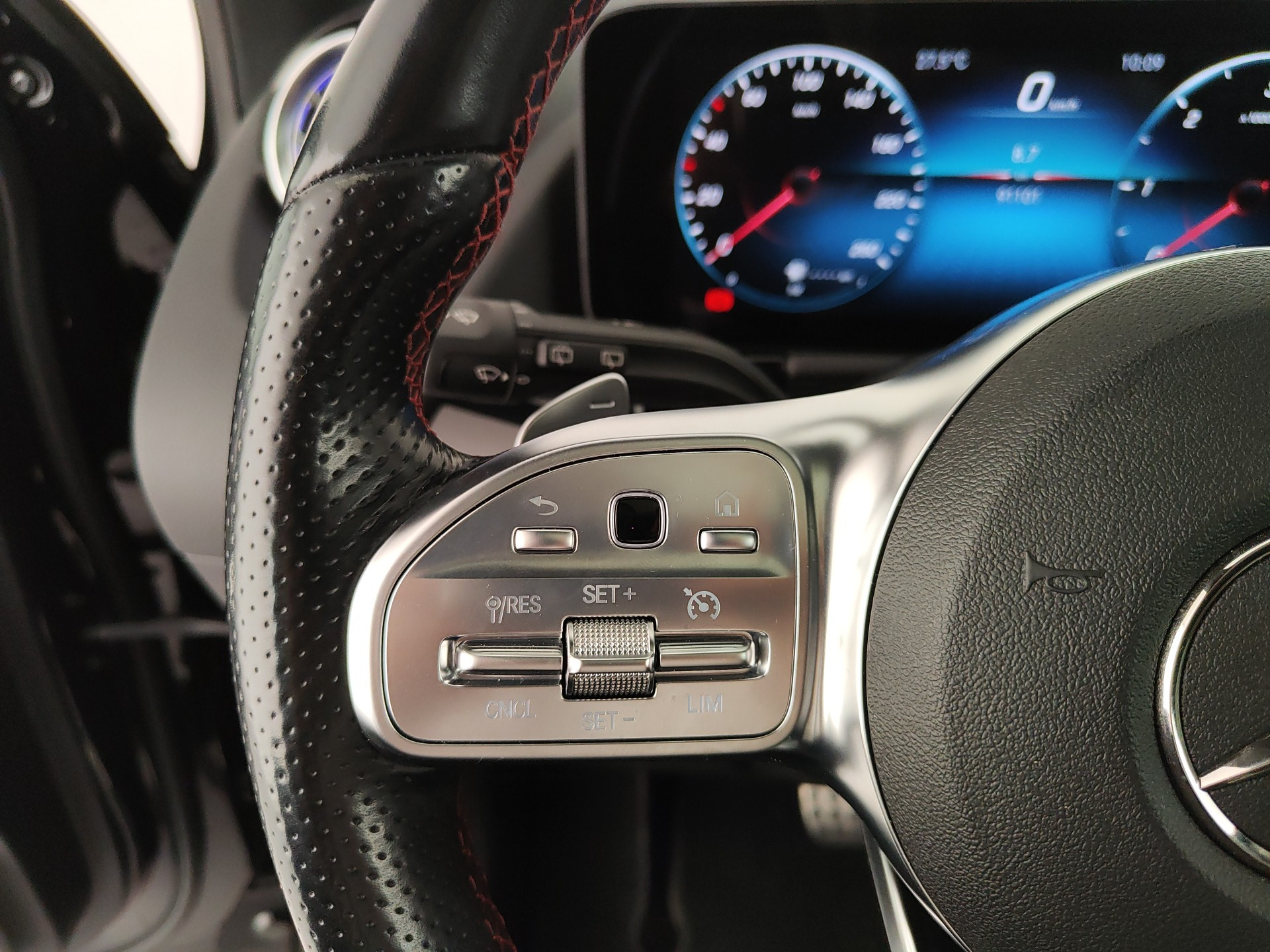 Mercedes GLA 200 d Premium auto