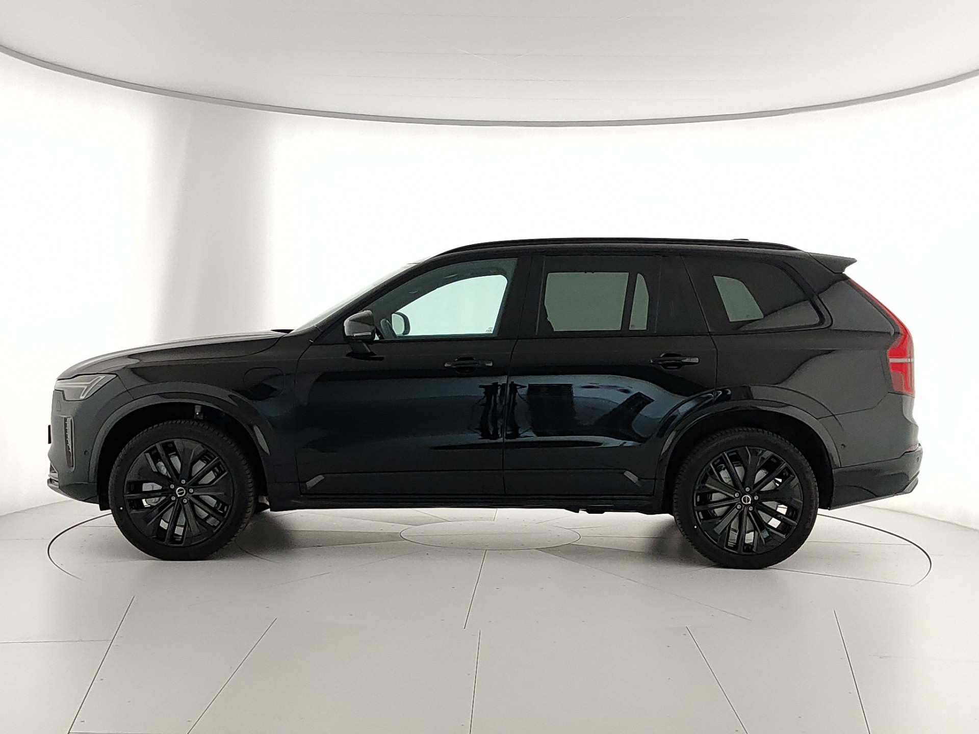 VOLVO XC90 T8 PLUG-IN AWD AUT. 7 POSTI ULTRA BLACK EDITION