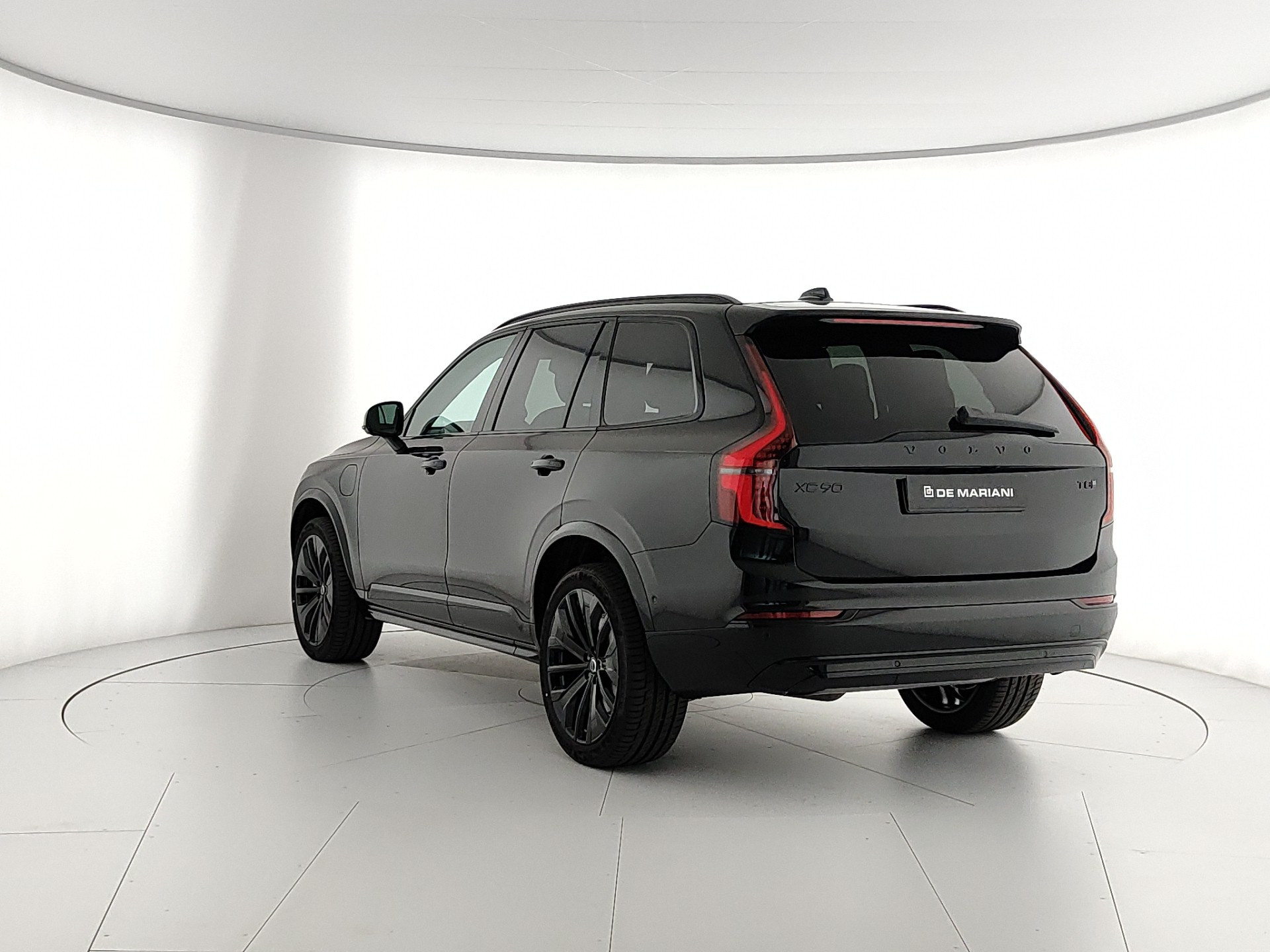 VOLVO XC90 T8 PLUG-IN AWD AUT. 7 POSTI ULTRA BLACK EDITION