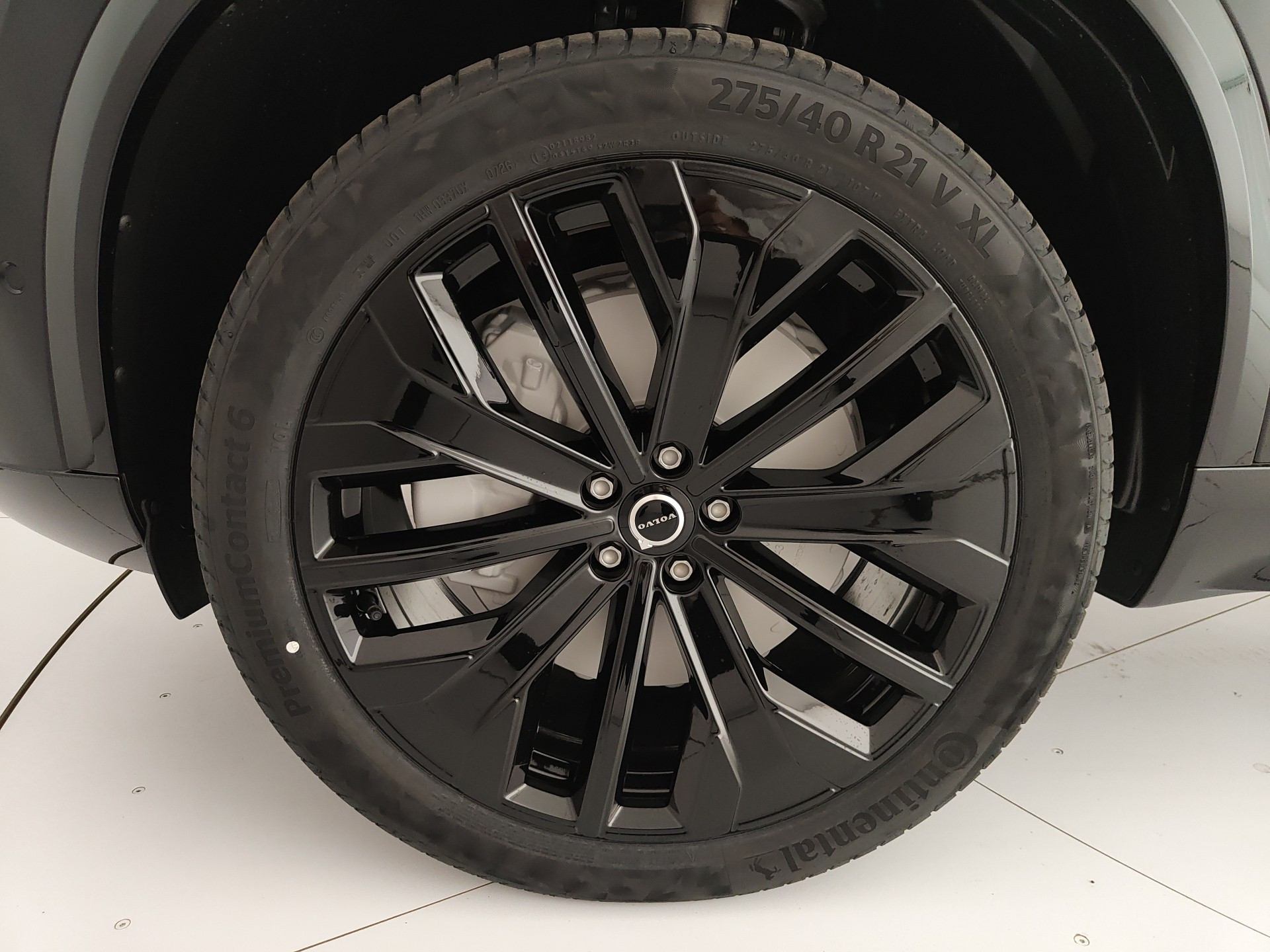 VOLVO XC90 T8 PLUG-IN AWD AUT. 7 POSTI ULTRA BLACK EDITION