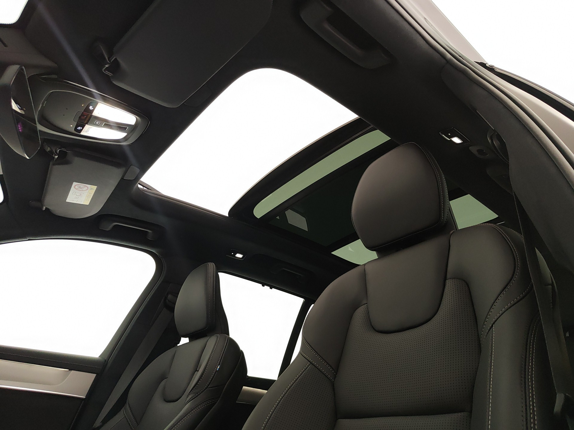 VOLVO XC90 T8 PLUG-IN AWD AUT. 7 POSTI ULTRA BLACK EDITION