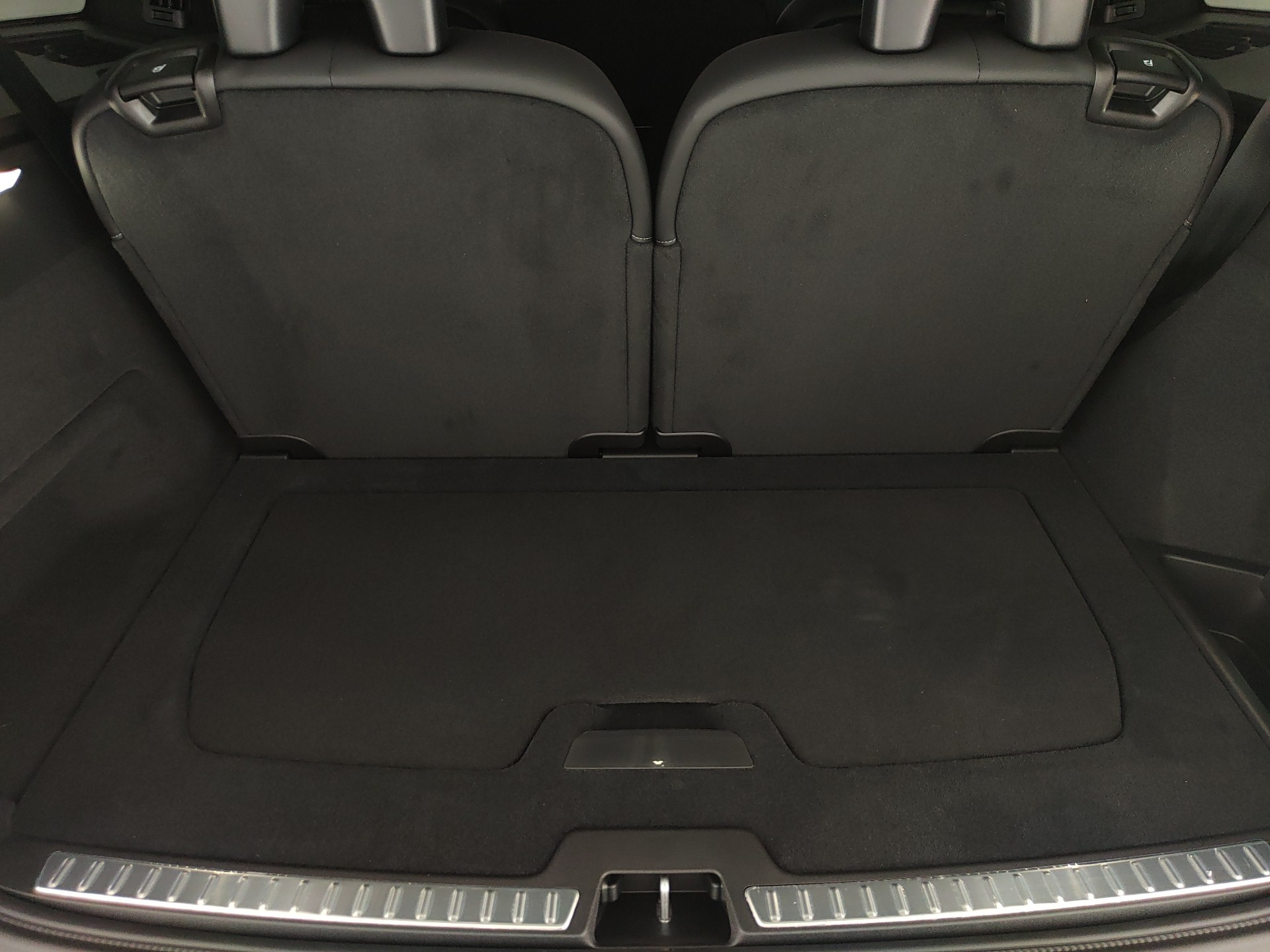 VOLVO XC90 T8 PLUG-IN AWD AUT. 7 POSTI ULTRA BLACK EDITION