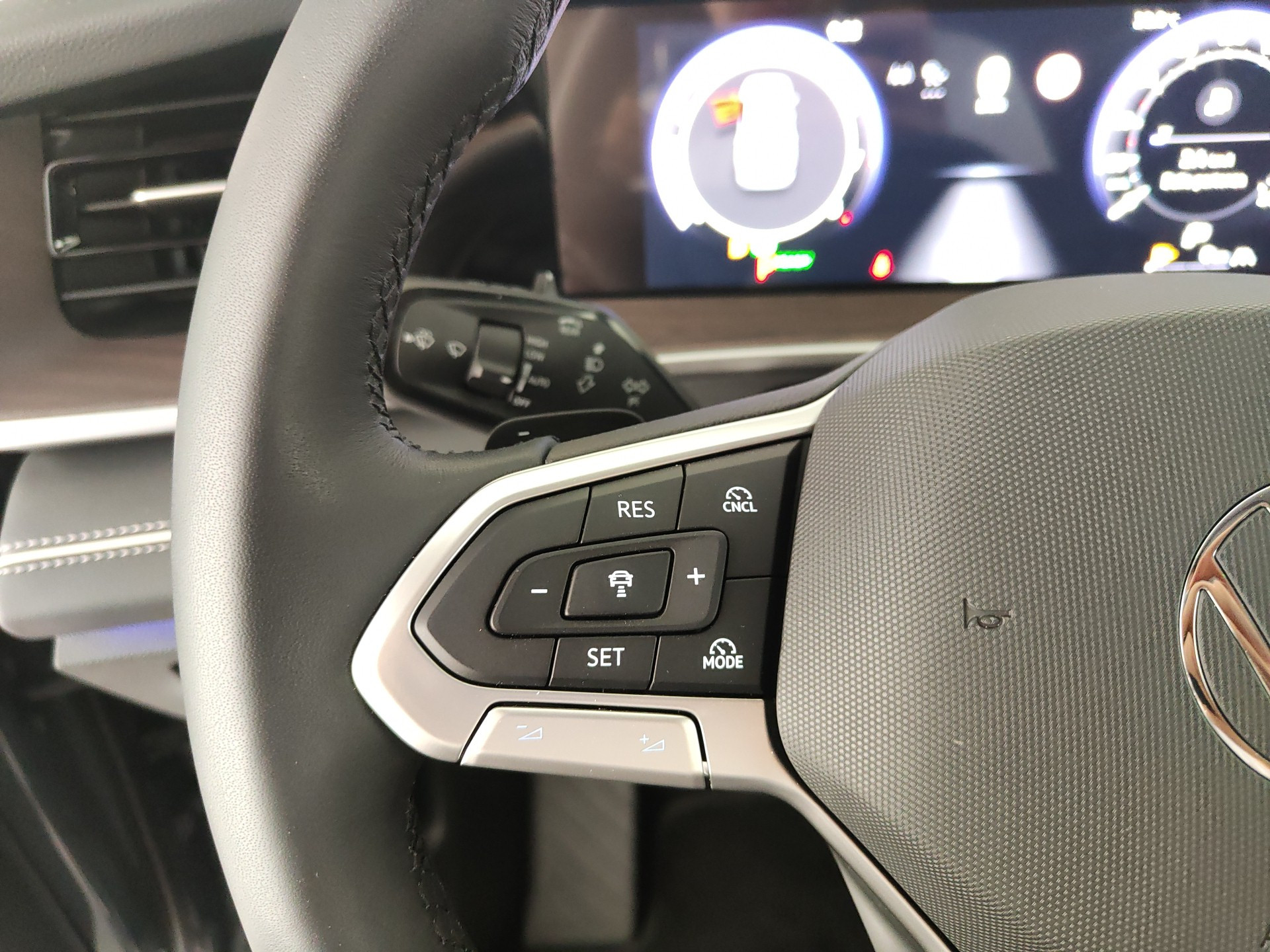 VOLKSWAGEN TAYRON 1.5 eTSI 150CV Elegance