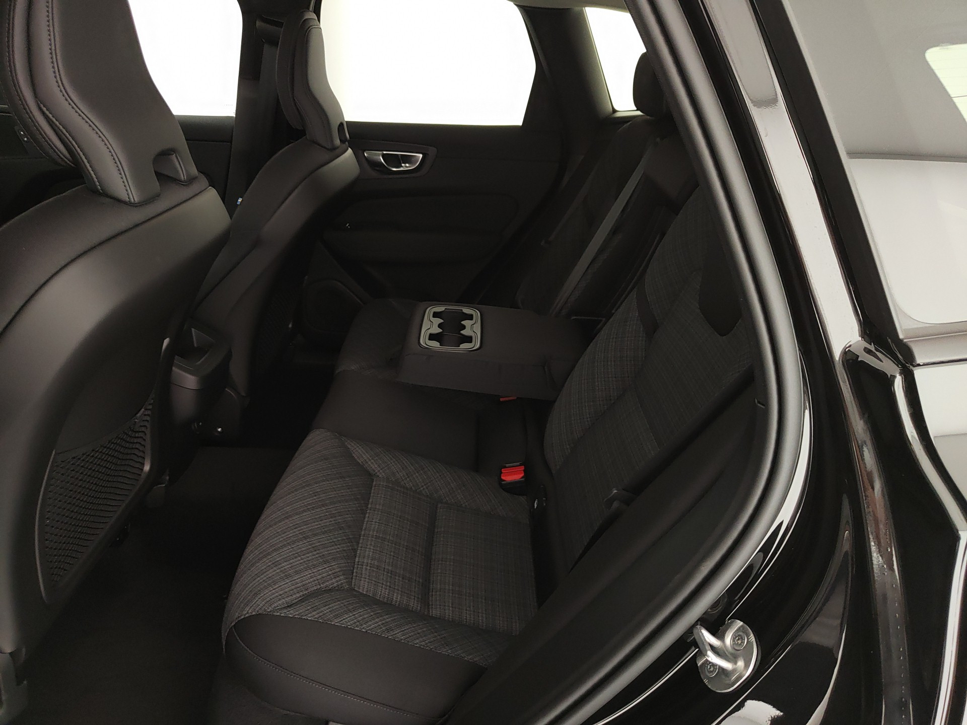 VOLVO XC60 B5 AWD AUTOMATICO CORE