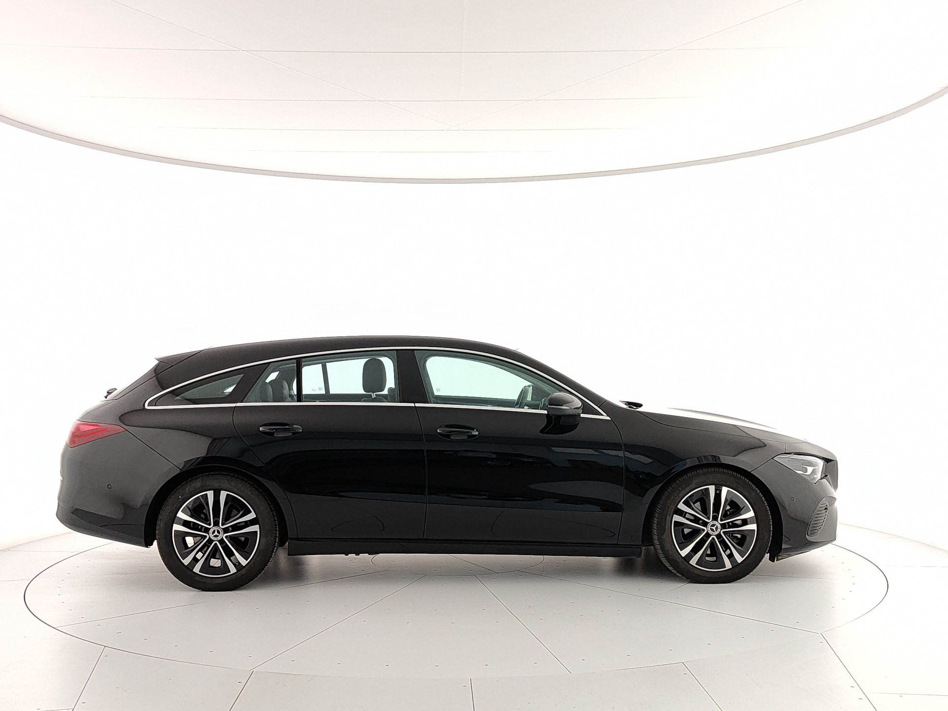 Mercedes CLA Shooting Brake 180 d Advanced auto