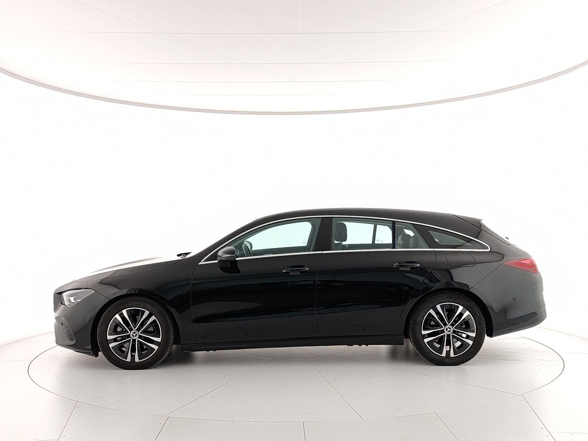 Mercedes CLA Shooting Brake 180 d Advanced auto