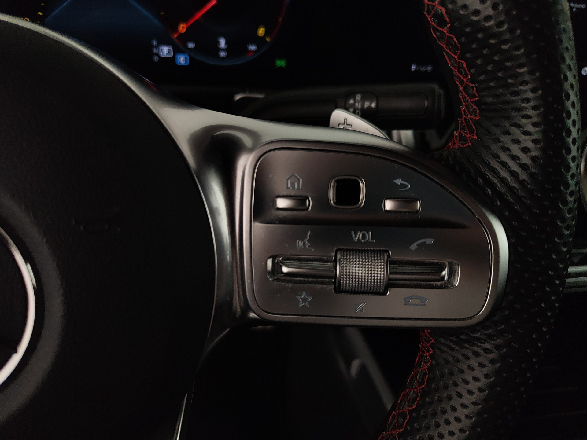 MERCEDES GLB 200 d Premium auto
