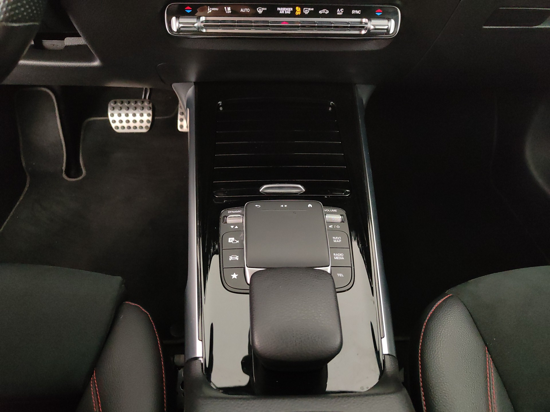 MERCEDES GLB 200 d Premium auto