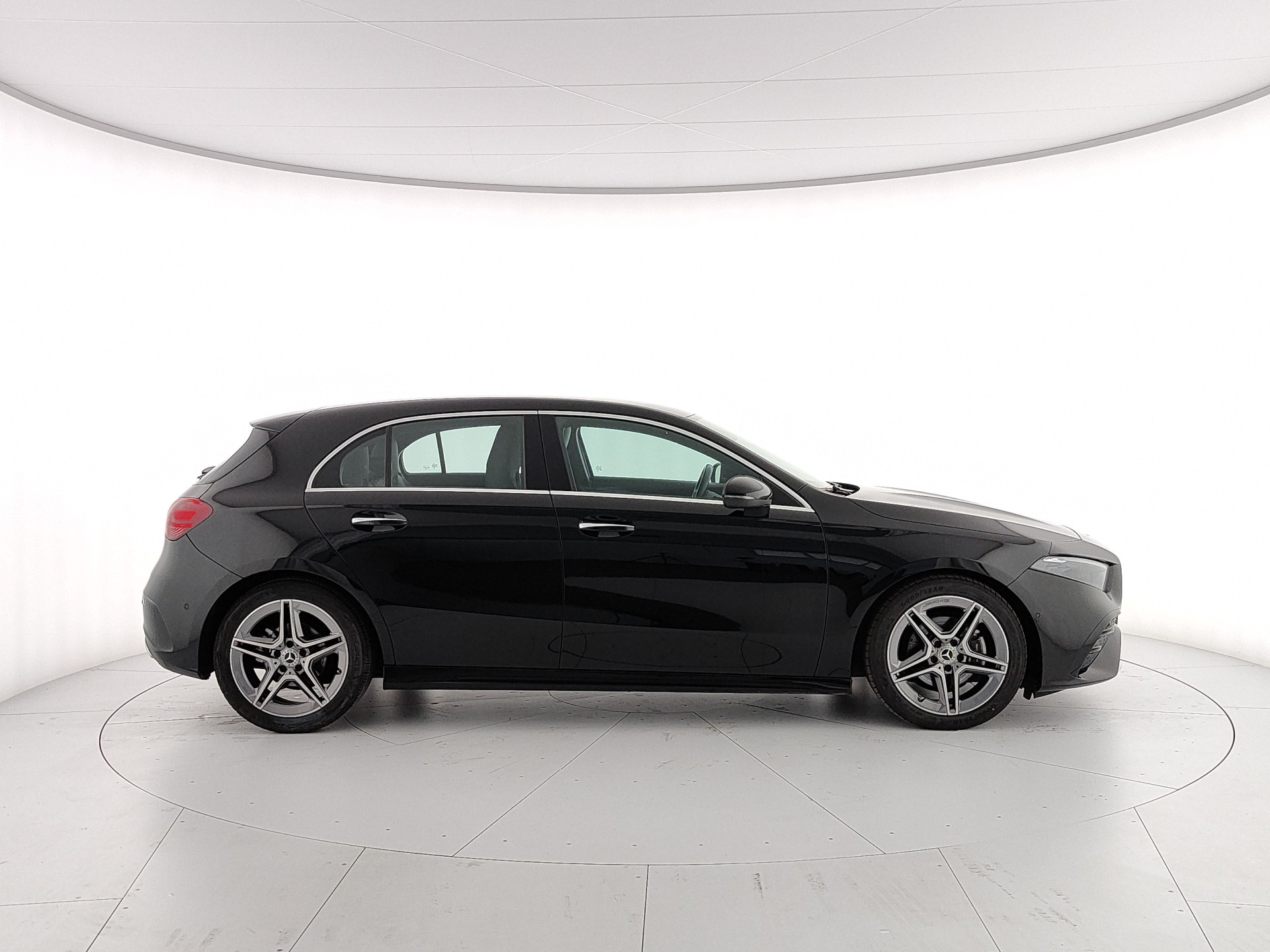 MERCEDES A 180 AMG Line Advanced Plus auto 136cv
