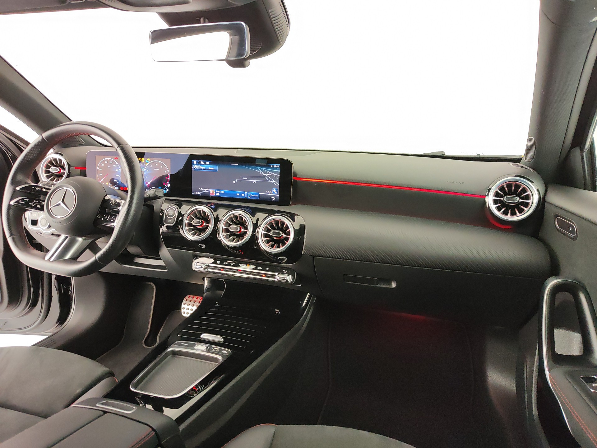 MERCEDES A 180 AMG Line Advanced Plus auto 136cv