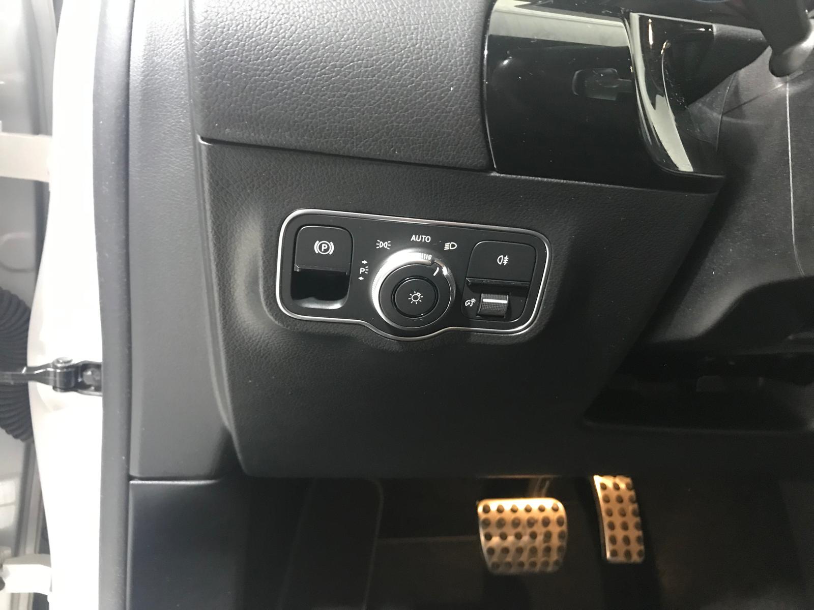 MERCEDES GLA 200D 4MATIC PREMIUM AUTO 150CV