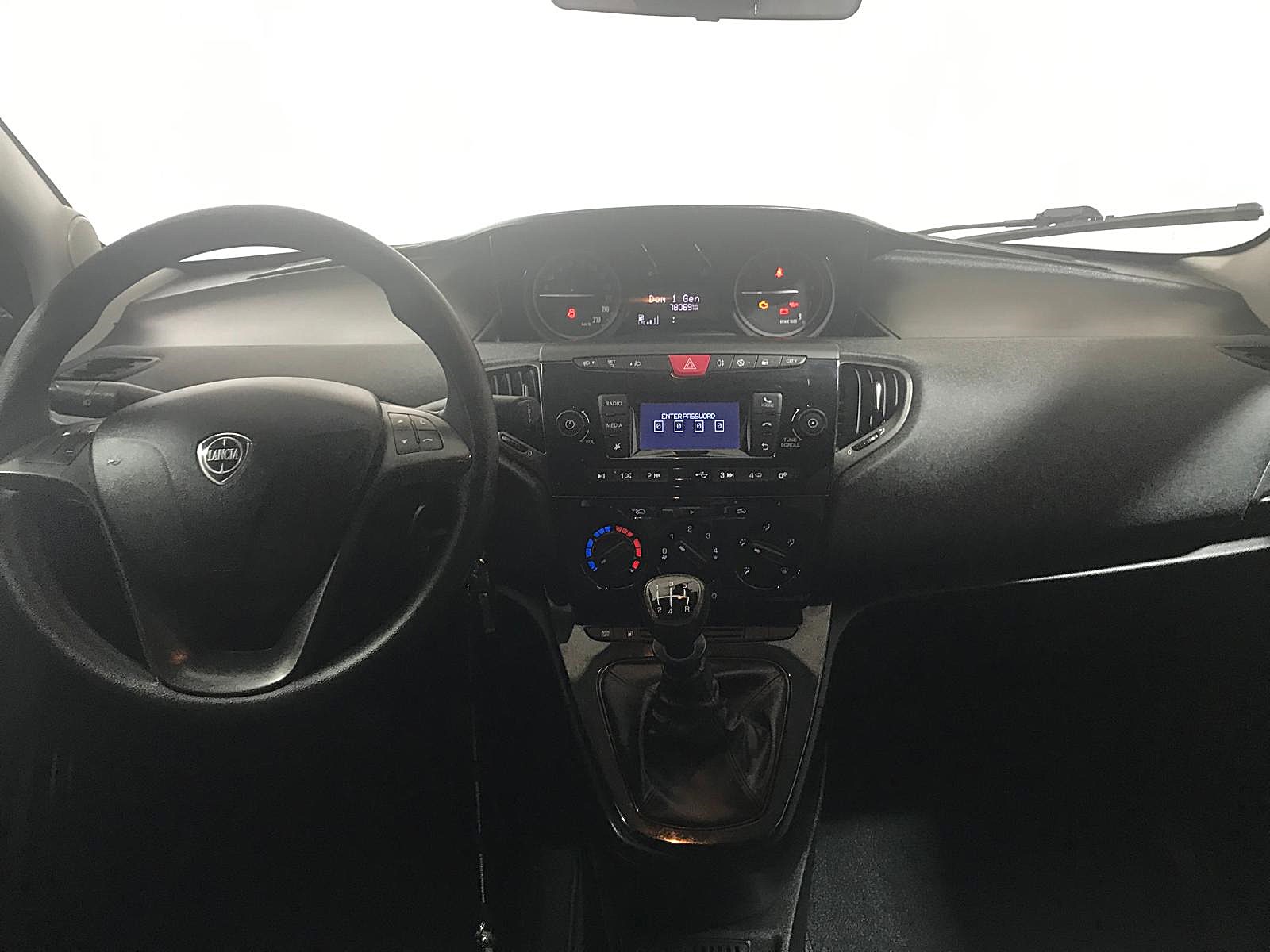 LANCIA YPSILON 1.2GPL ECOCHIC 69CV