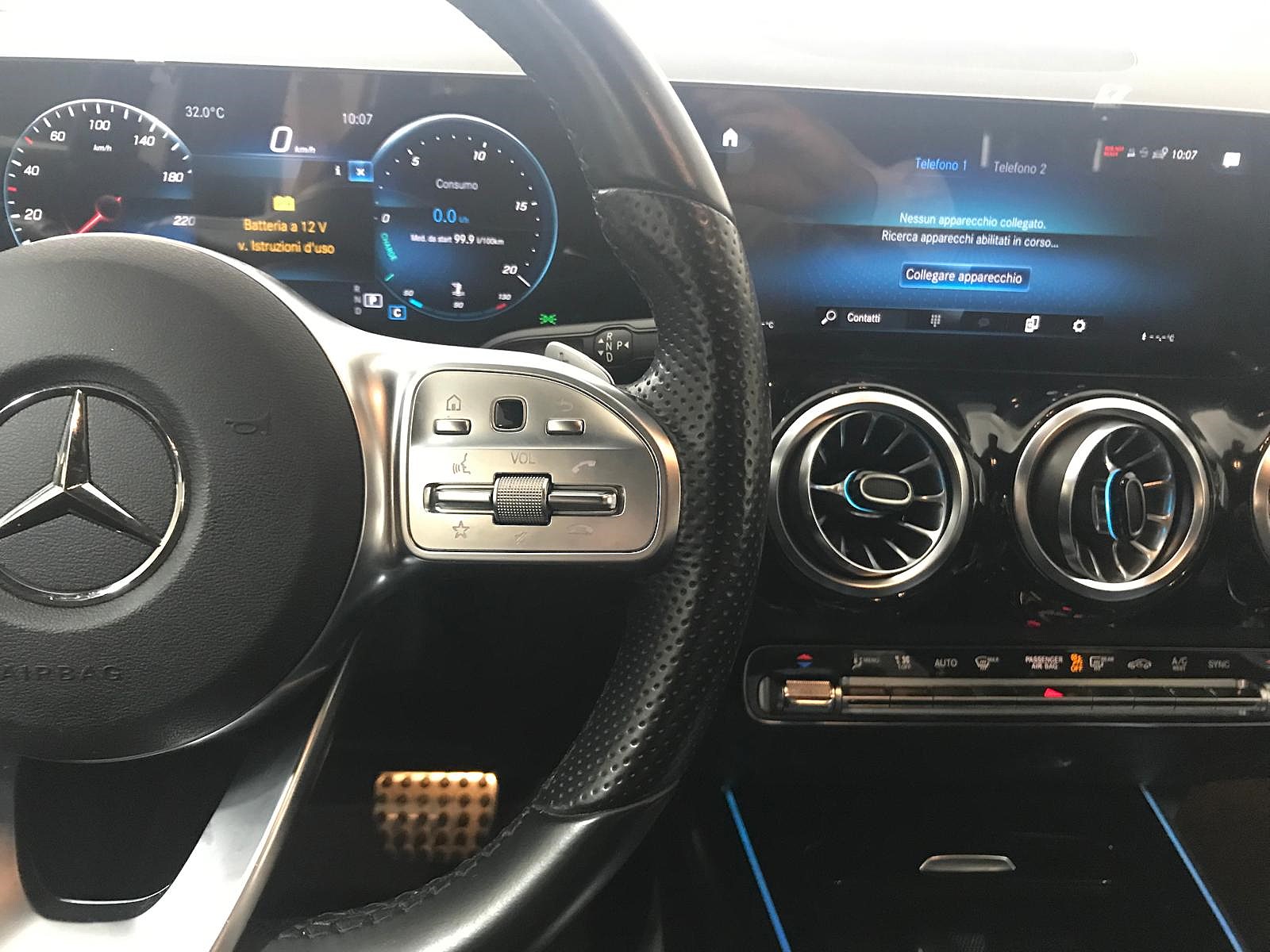 MERCEDES GLA 200D 4MATIC PREMIUM AUTO 150CV