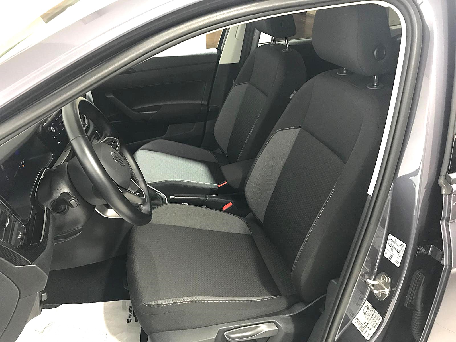 VOLKSWAGEN TAIGO LIFE 1.0TSI 110CV DSG