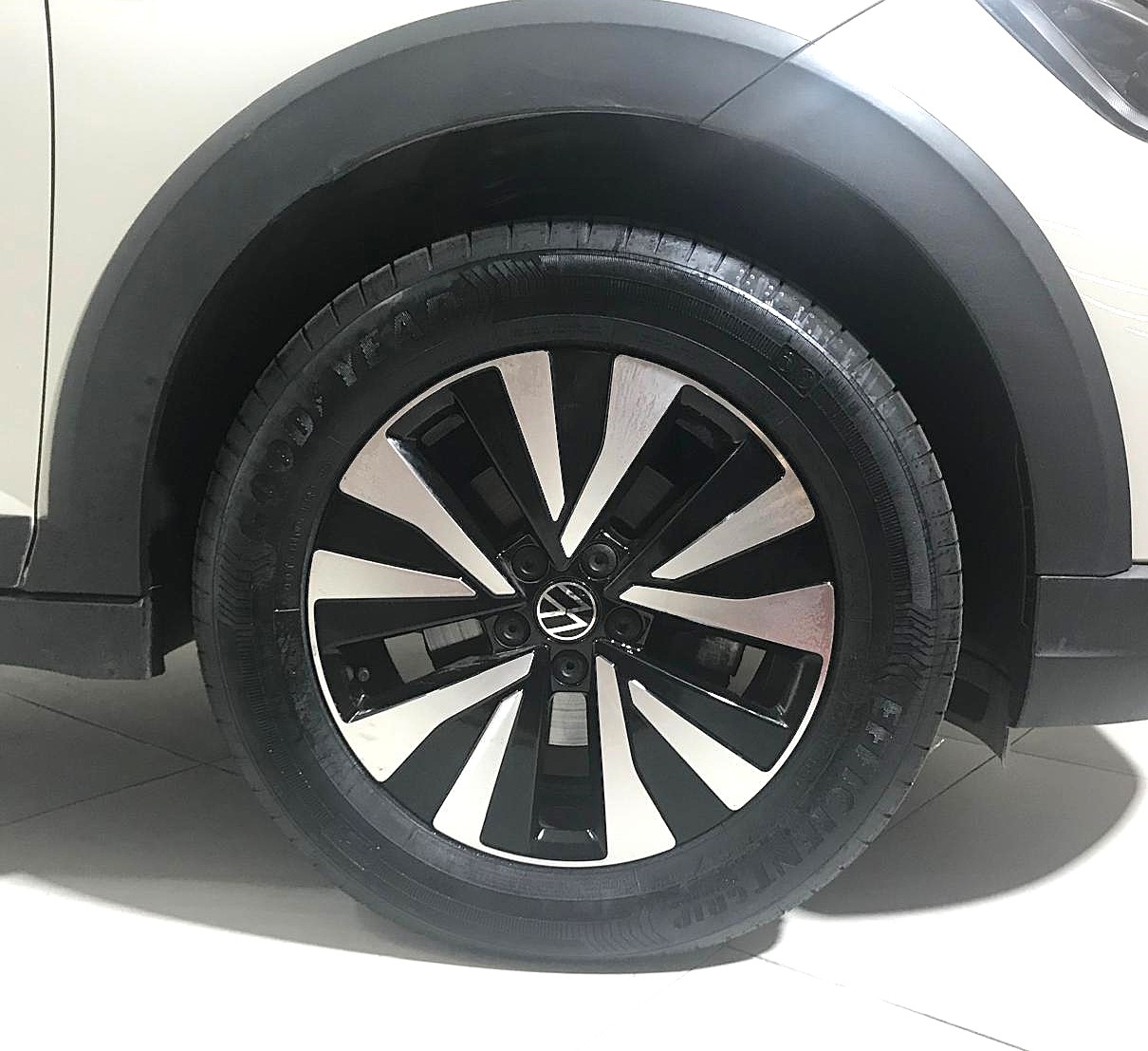 VOLKSWAGEN TAIGO LIFE 1.0TSI 110CV DSG