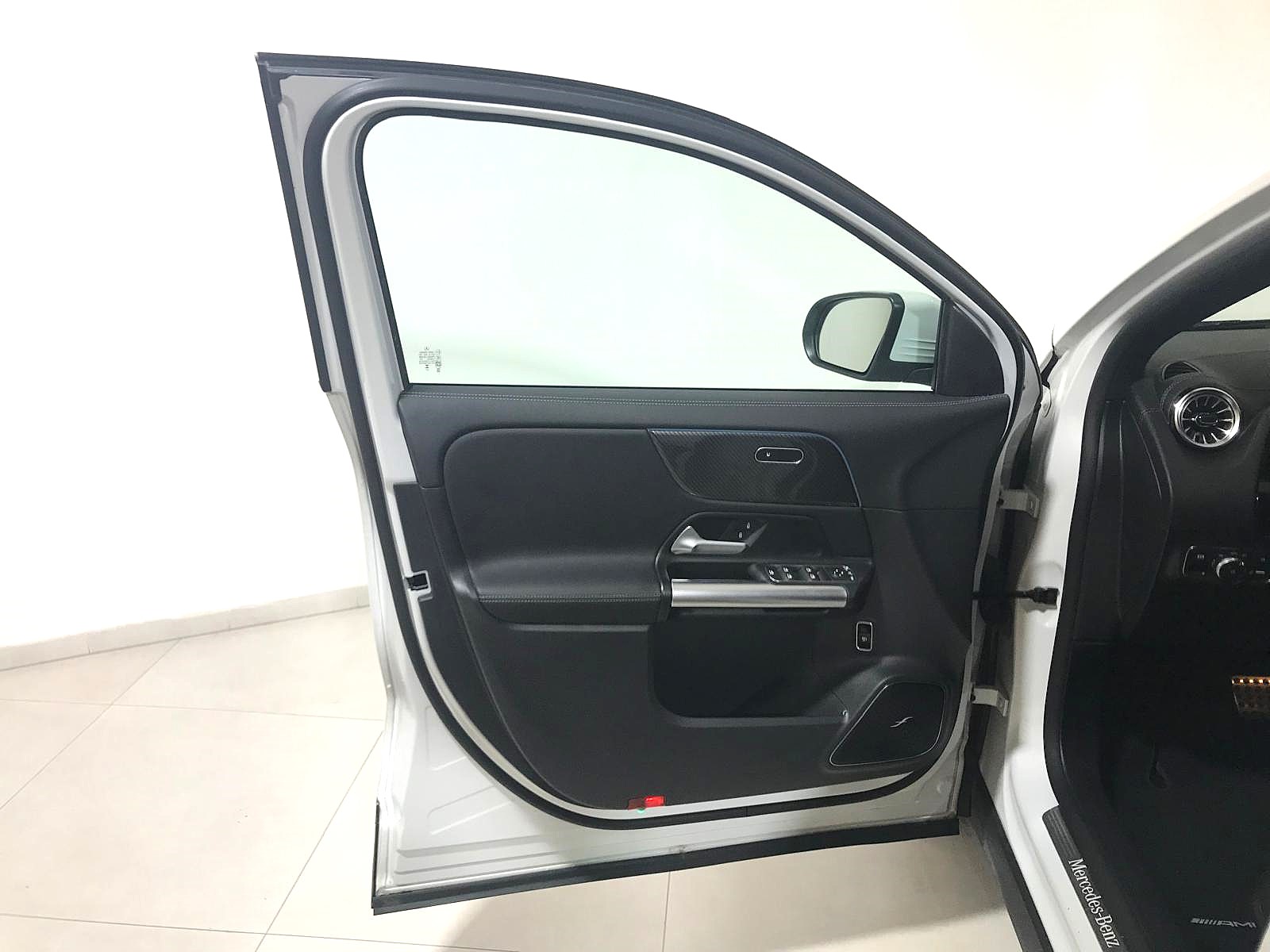 MERCEDES GLA 200D 4MATIC PREMIUM AUTO 150CV