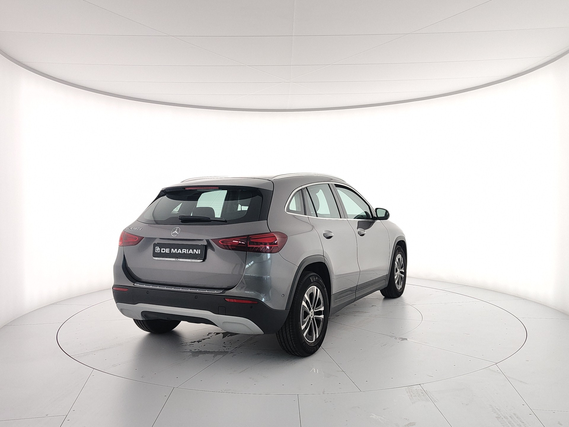 MERCEDES GLA 180 d Advanced auto