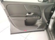 MERCEDES GLA 180 d Advanced auto