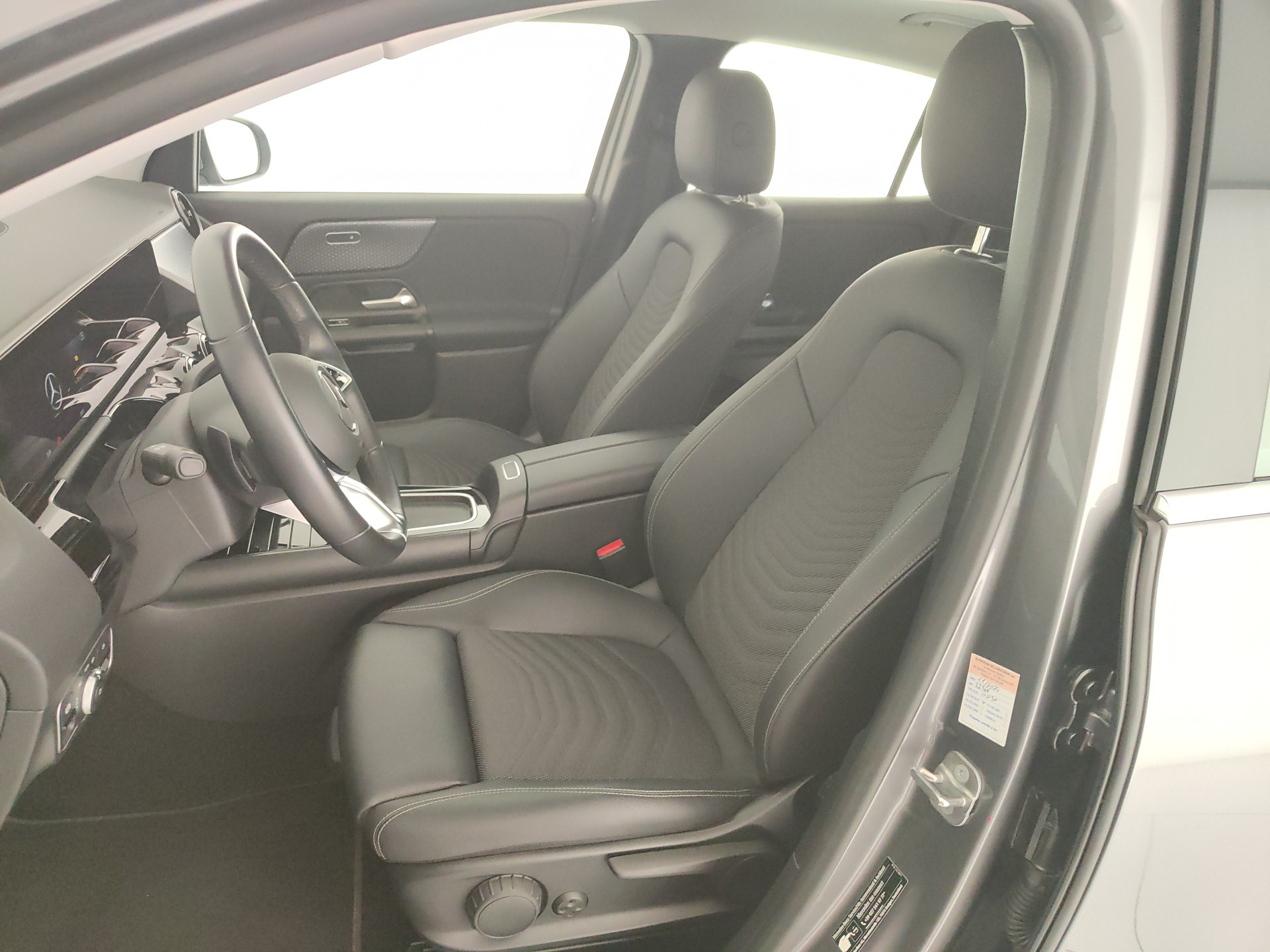 MERCEDES GLA 180 d Advanced auto