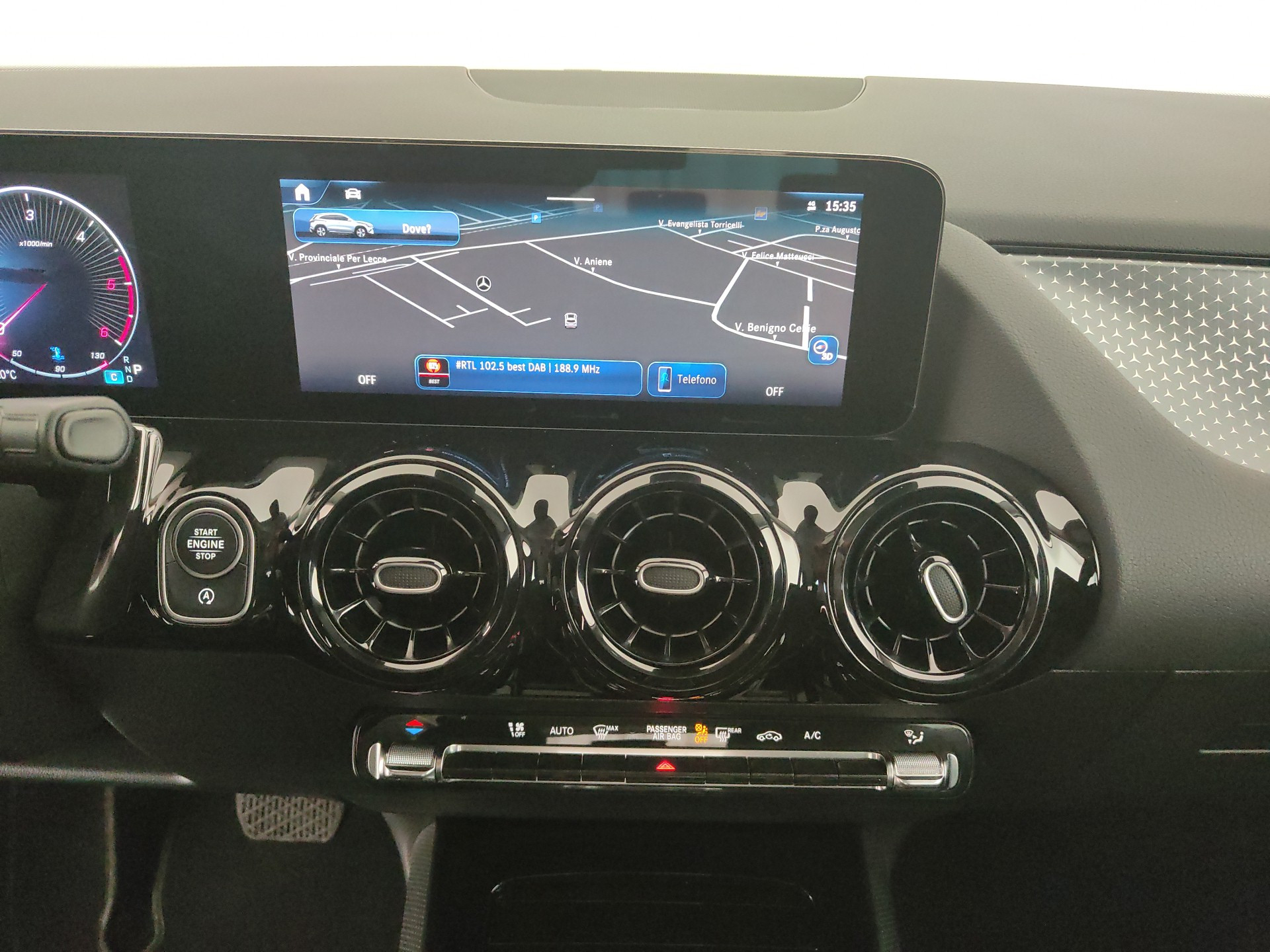 MERCEDES GLA 180 d Advanced auto