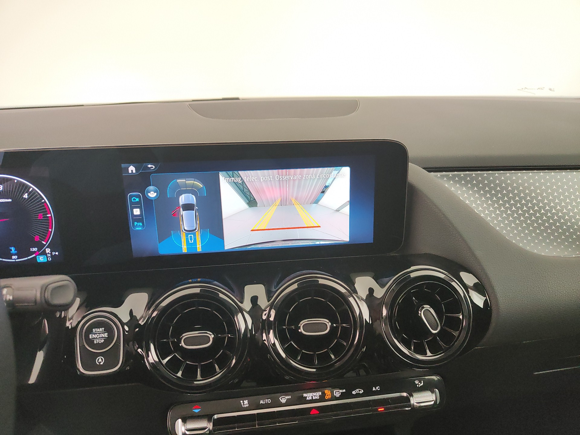 MERCEDES GLA 180 d Advanced auto