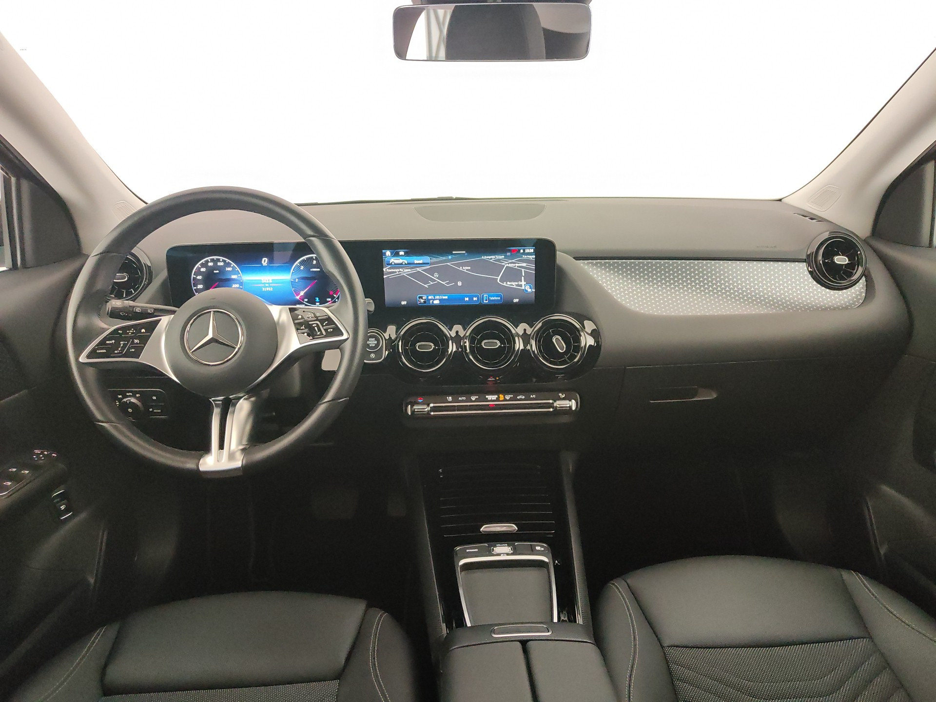MERCEDES GLA 180 d Advanced auto