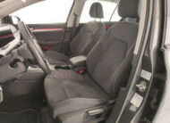 Volkswagen Golf 1.0 etsi evo Life 110cv dsg