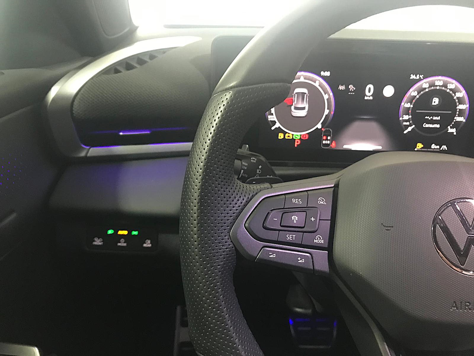 VOLKSWAGEN T-ROC 1.5 eTSI MILD-HYBRID R-LINE 150CV DSG