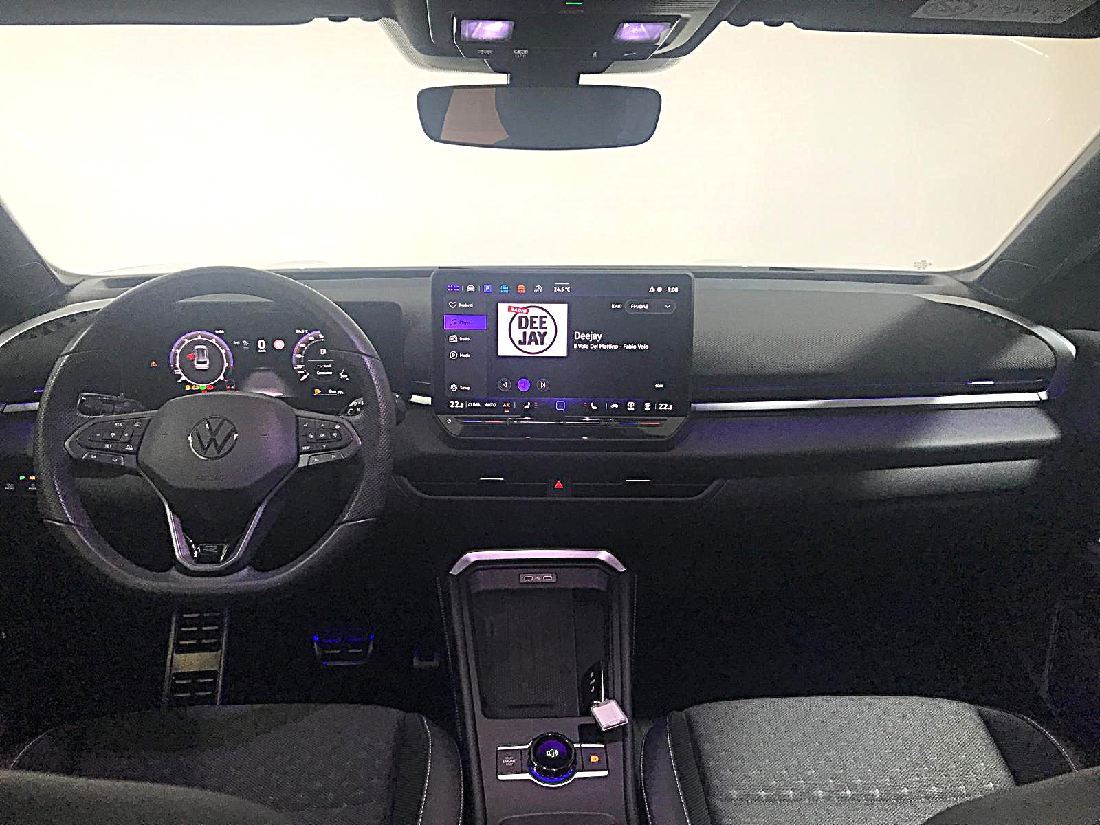 VOLKSWAGEN T-ROC 1.5 eTSI MILD-HYBRID R-LINE 150CV DSG