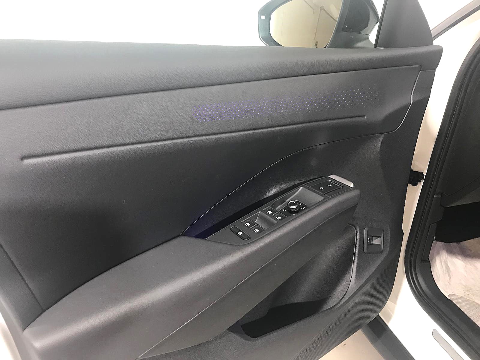 VOLKSWAGEN T-ROC 1.5 eTSI MILD-HYBRID R-LINE 150CV DSG
