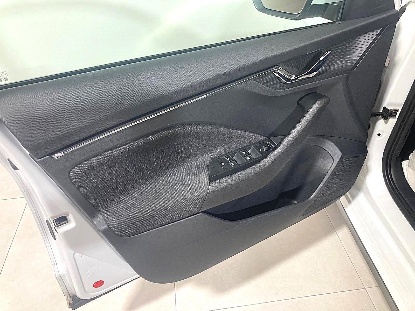 SKODA KAMIQ 1.0TSI 110CV DSG STYLE