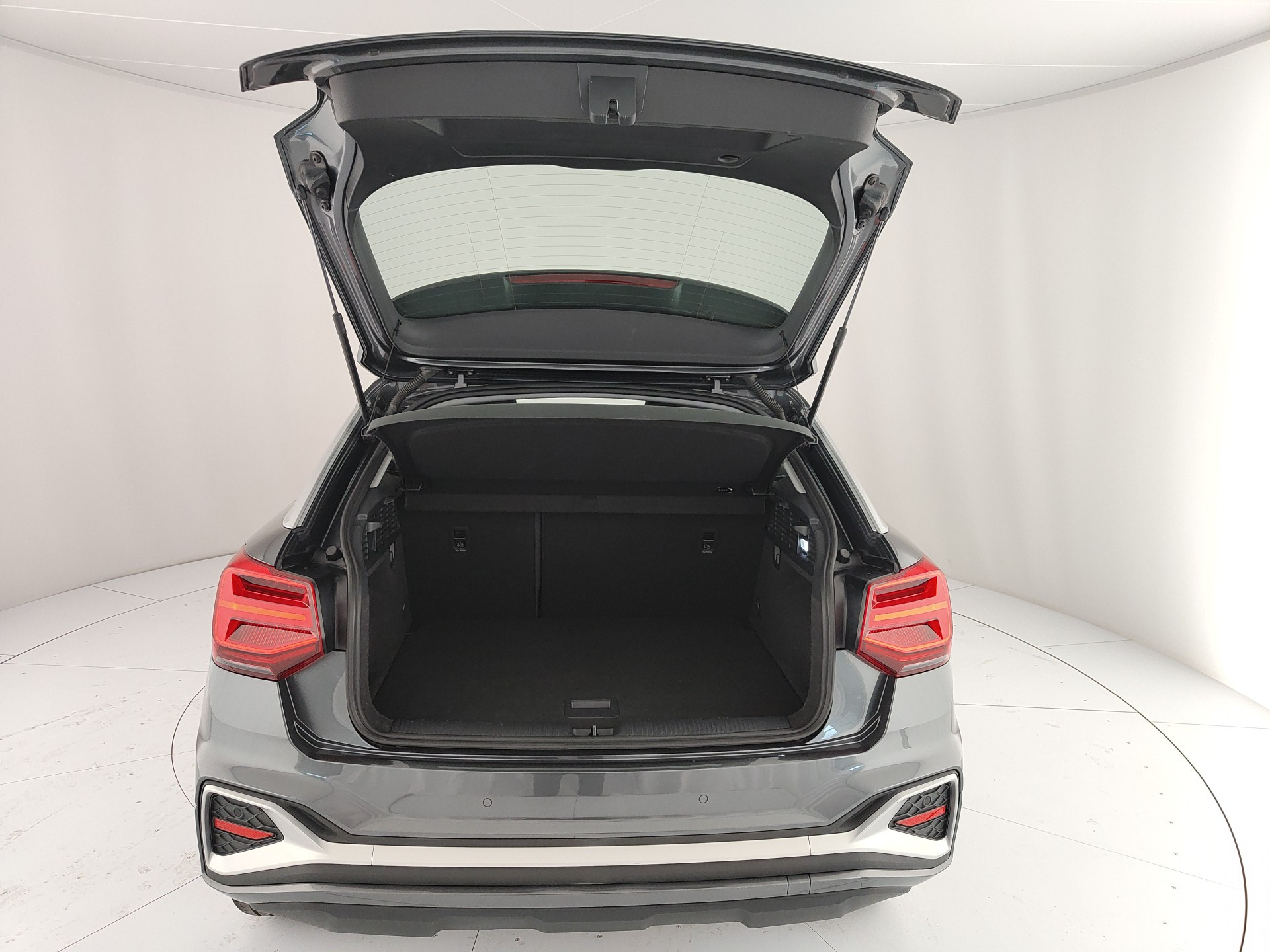 AUDI Q2 30 2.0 tdi S line edition s-tronic